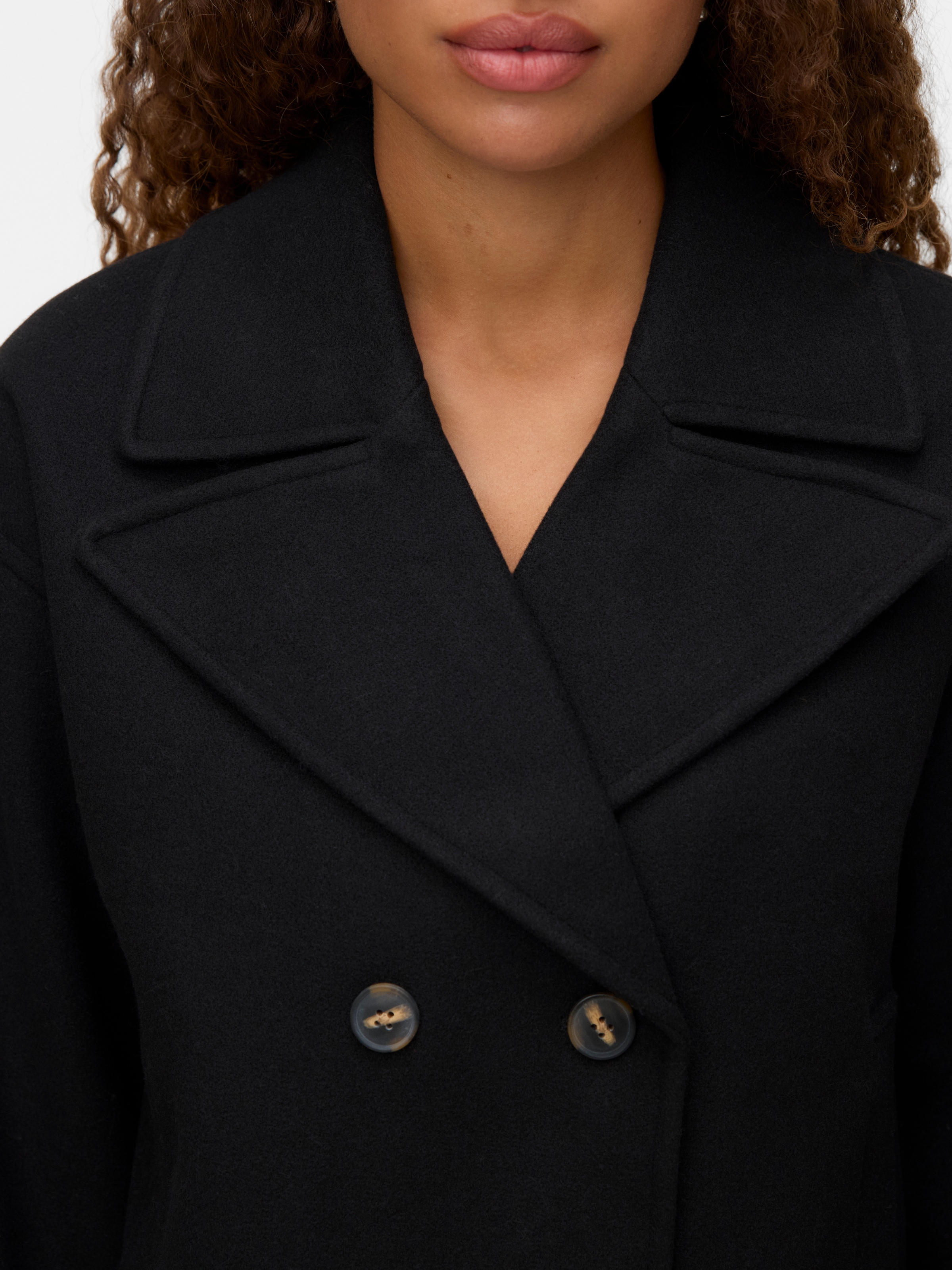 Vero Moda Cabanjacke »VMVINCELINE SHORT JACKET NOOS« mit Knopfleiste