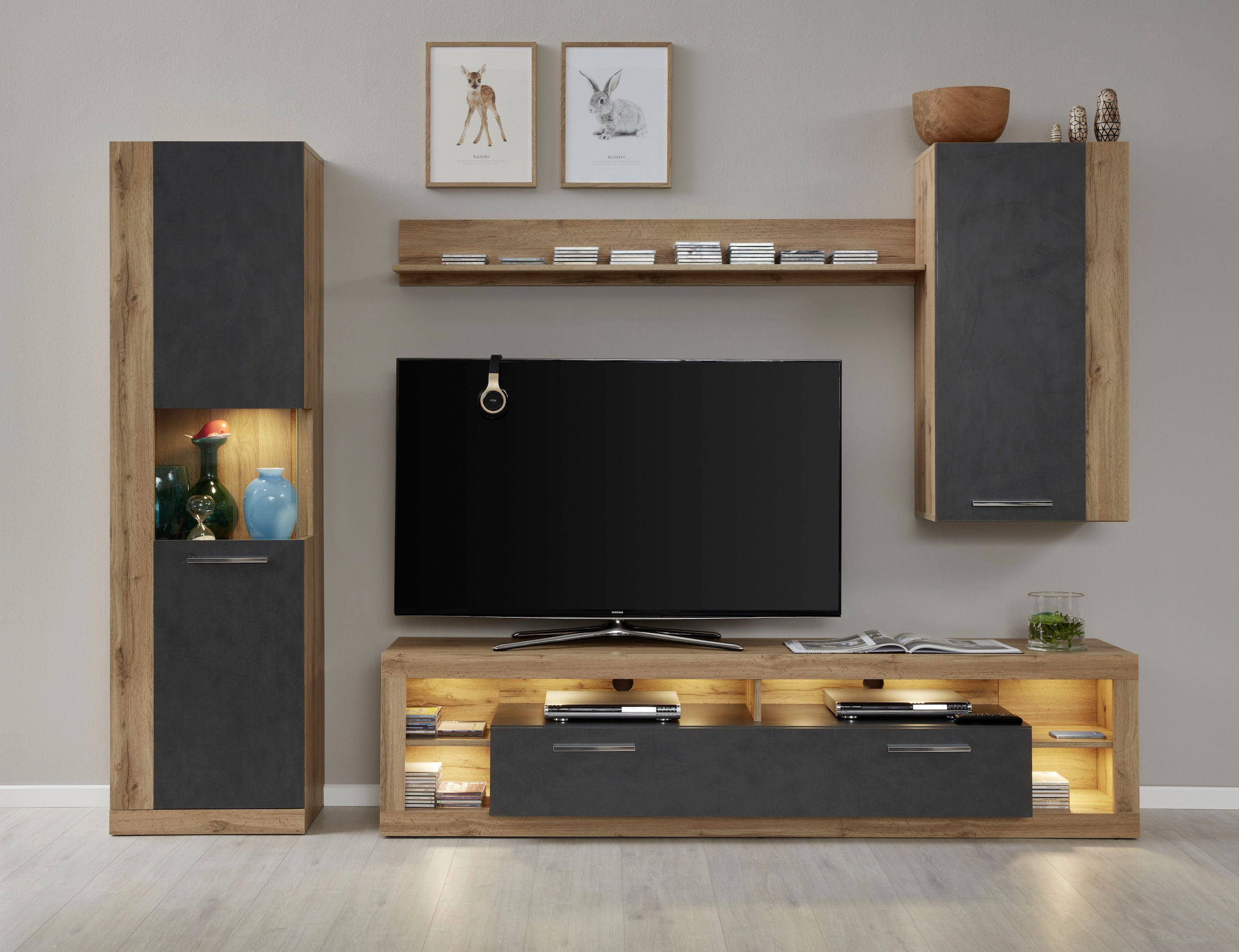 INOSIGN Hängevitrine »Gwendolyn«, Hängeschrank fürs Wohnzimmer mit 3 Fächern - (B/T/H) 52/31/103 cm