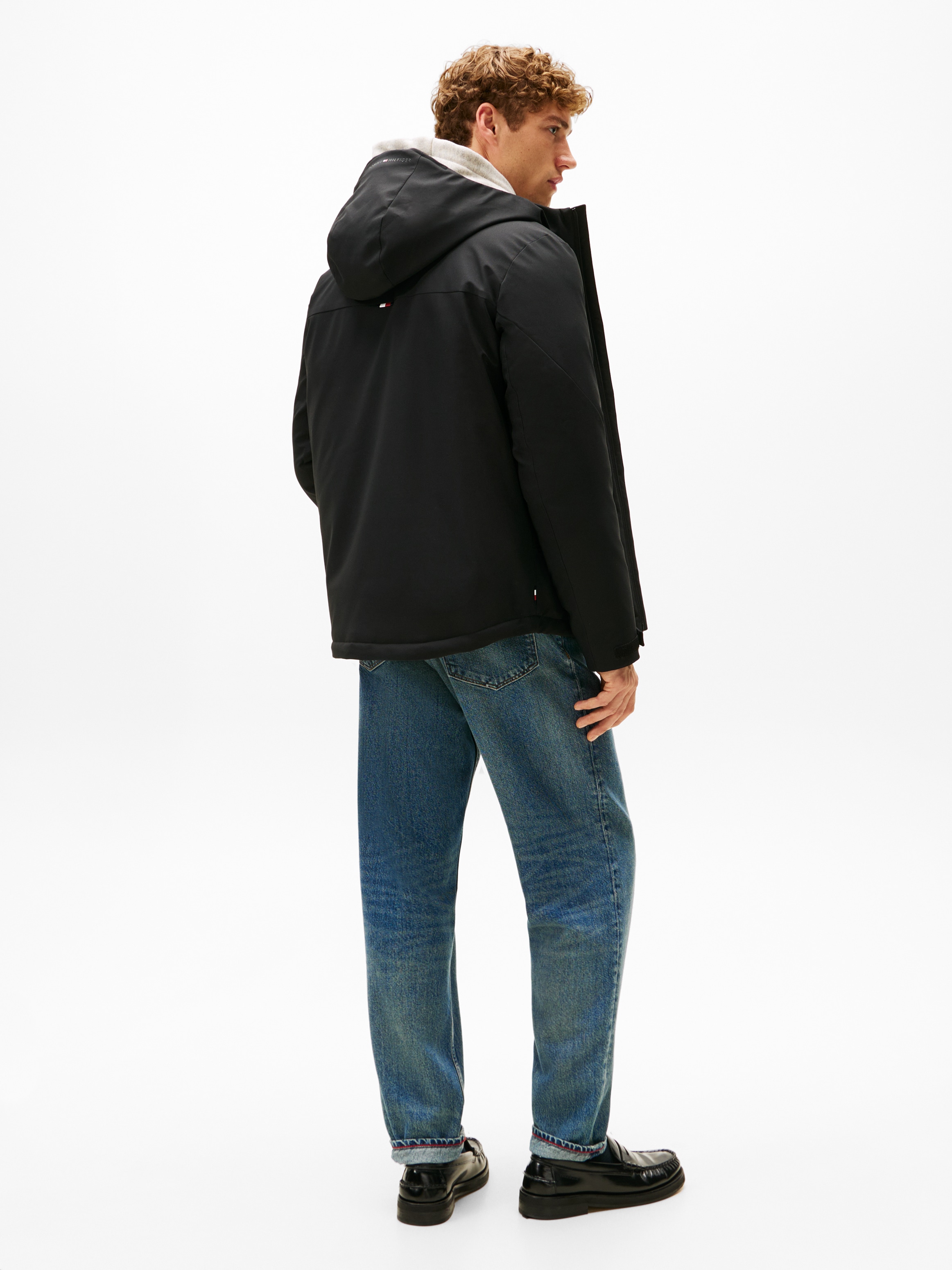 Tommy Hilfiger Funktionsjacke »TECH HOODED SHORT PADDED JACKET« mit Kapuze Winterjacke, Outdoorjacke wasserabweisend