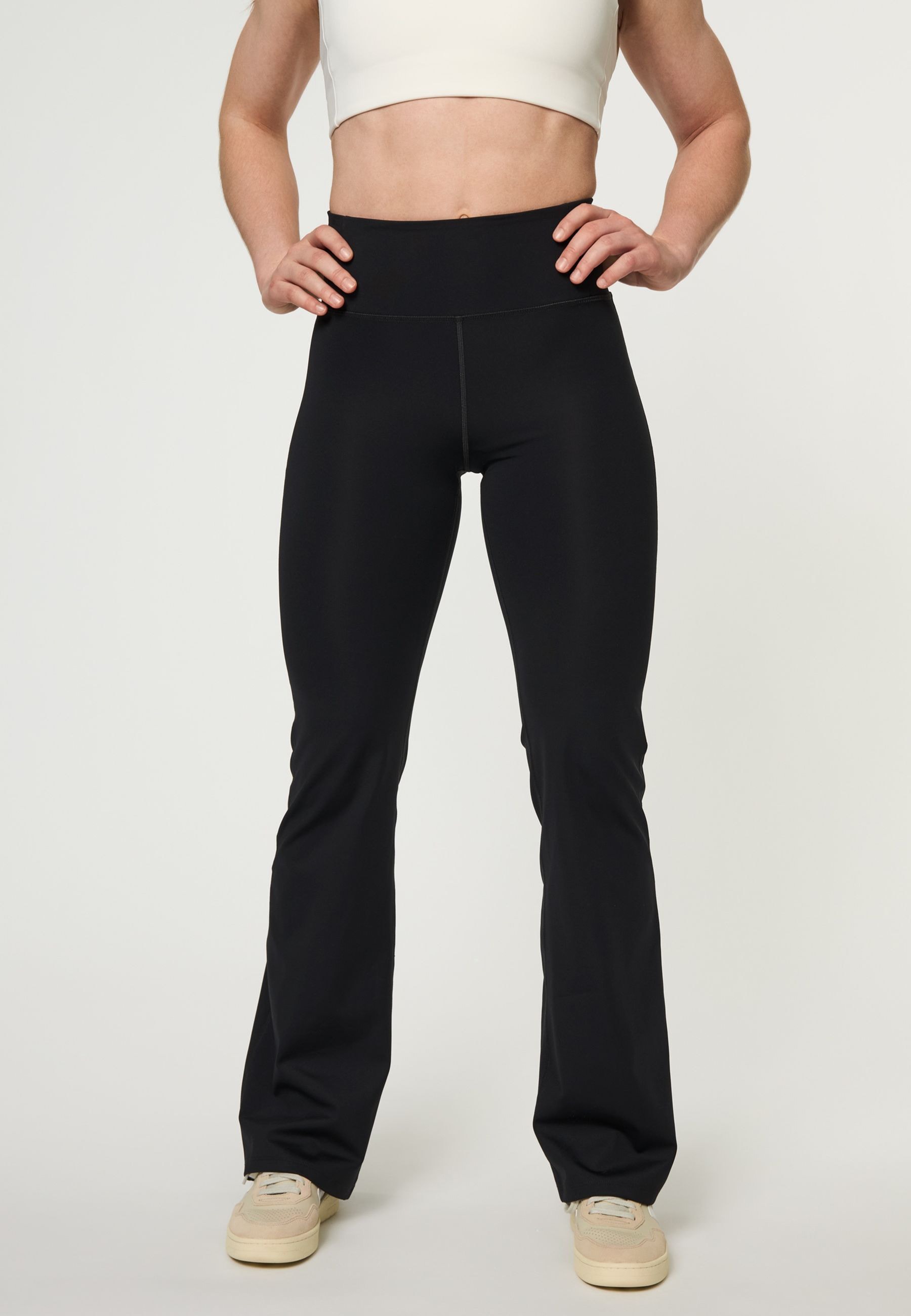 GIRLFRIEND COLLECTIVE Leggings »Girlfriend Collective Compressive Flare Legging«