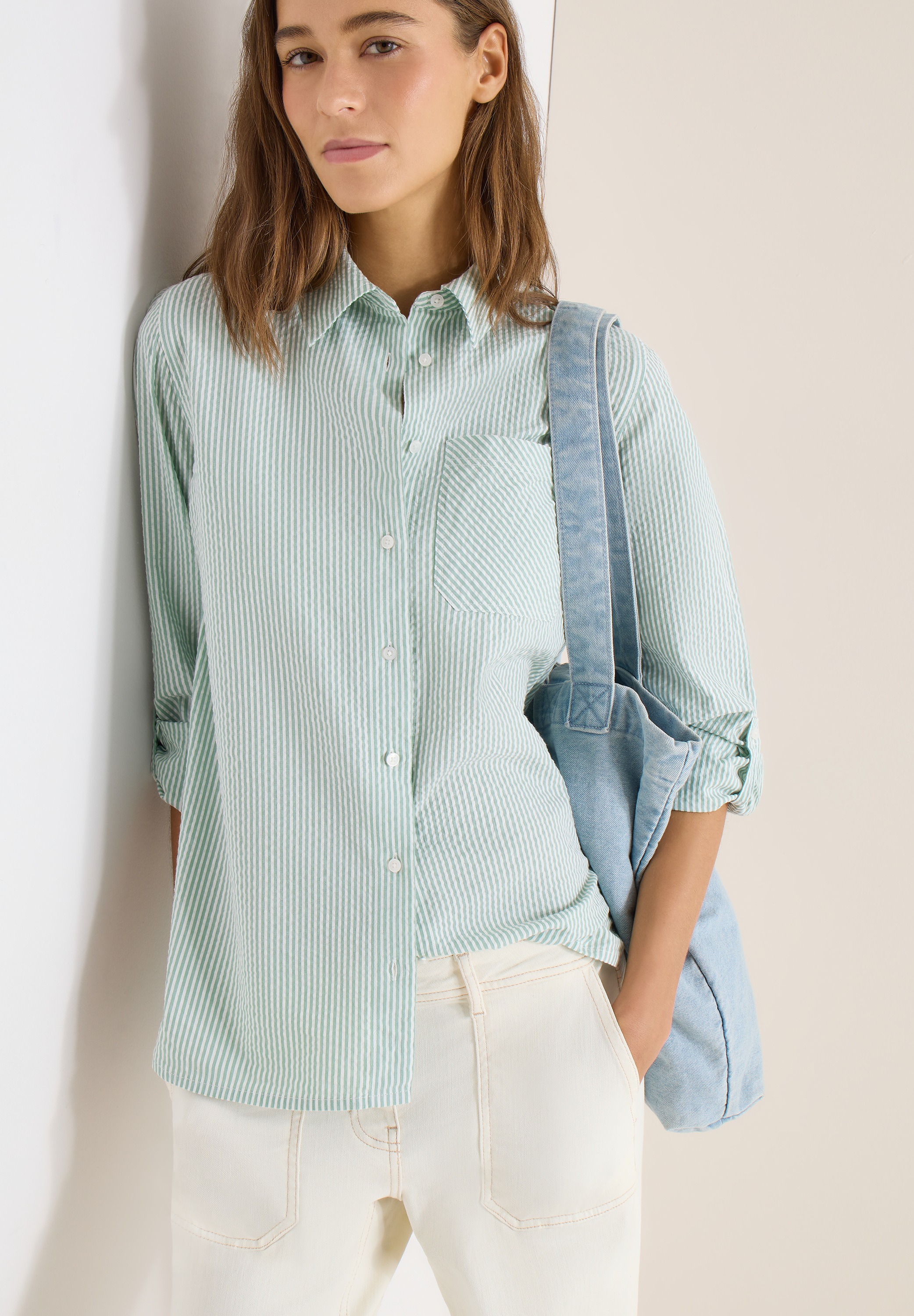 Cecil Langarmbluse mit gestreiftem Seersucker-Look