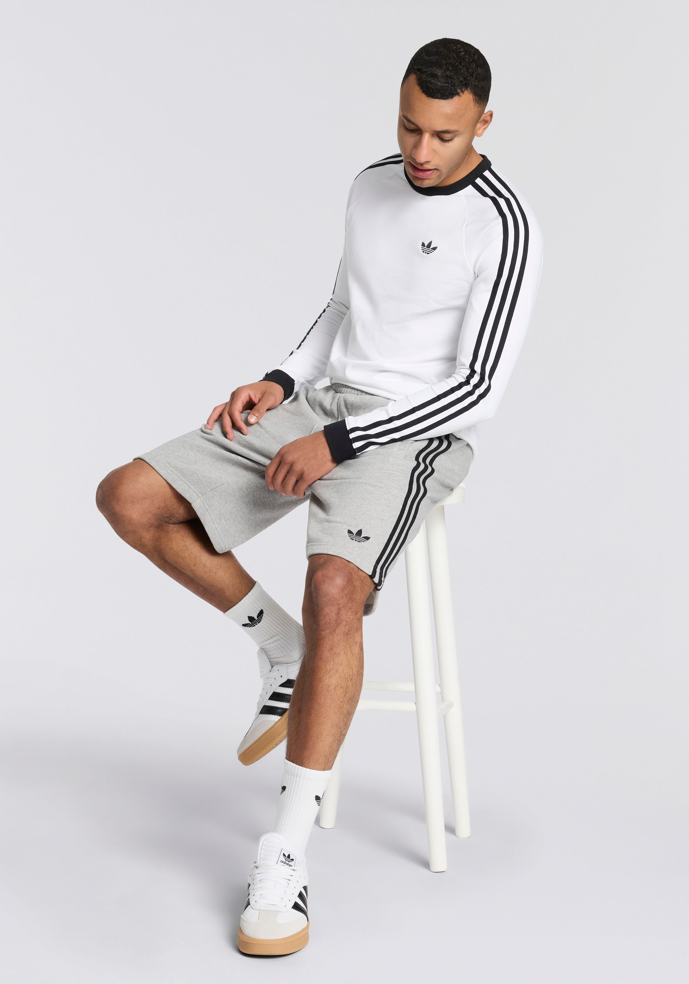 adidas Originals Shorts »3S SHO«  sportlicher Stil, für Straße und Zuhause, aus weichem French Terry