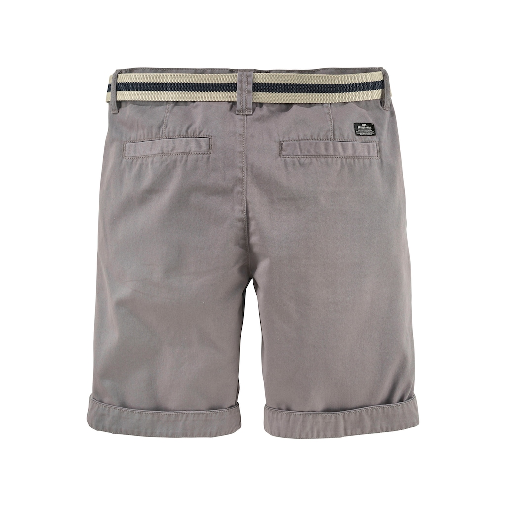 Bruno Banani Chinoshorts, inklusive Gürtel