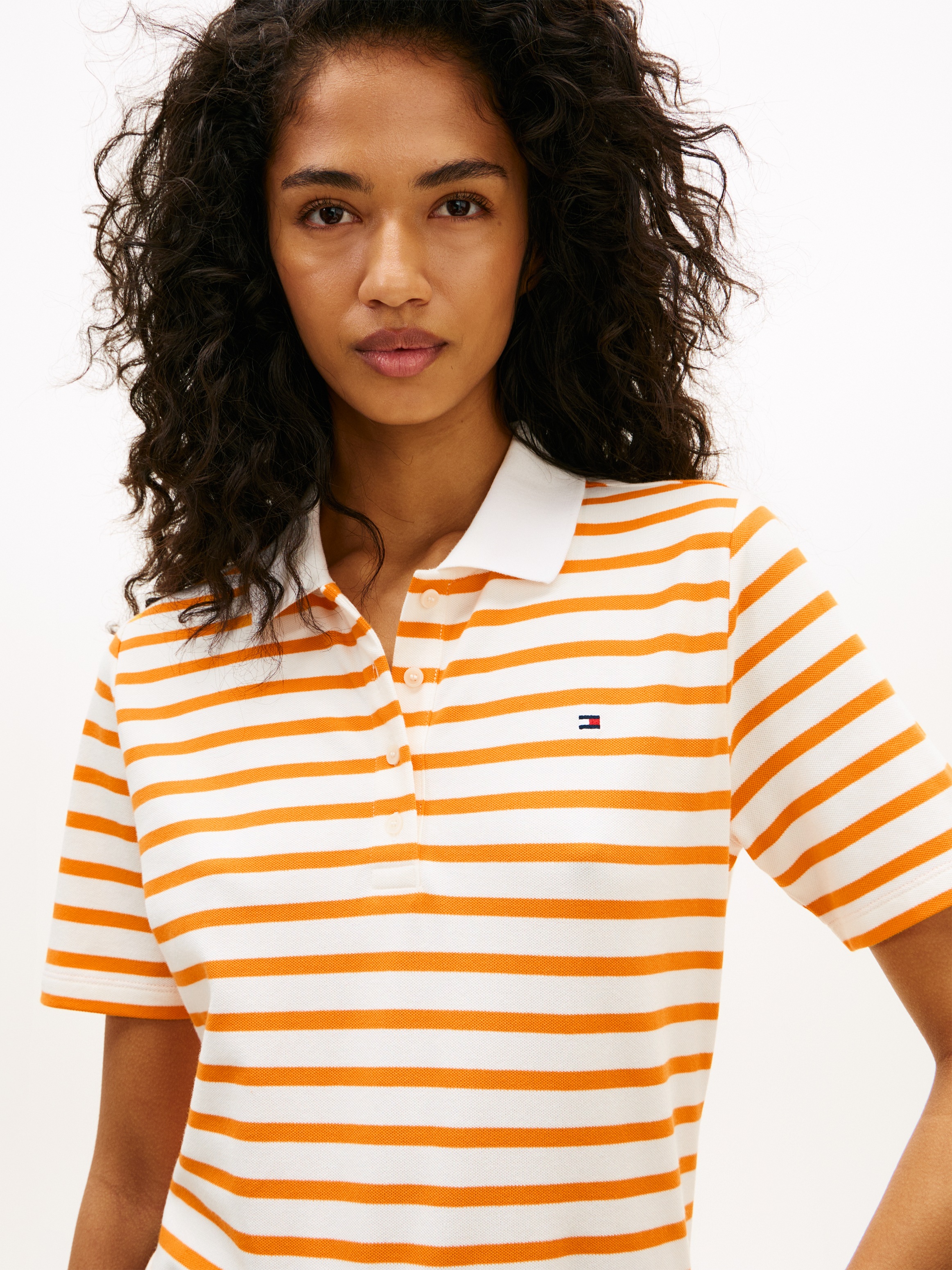 Tommy Hilfiger Poloshirt "1985 REG PIQUE POLO" mit Logo-Stickerei, Seitensc günstig online kaufen