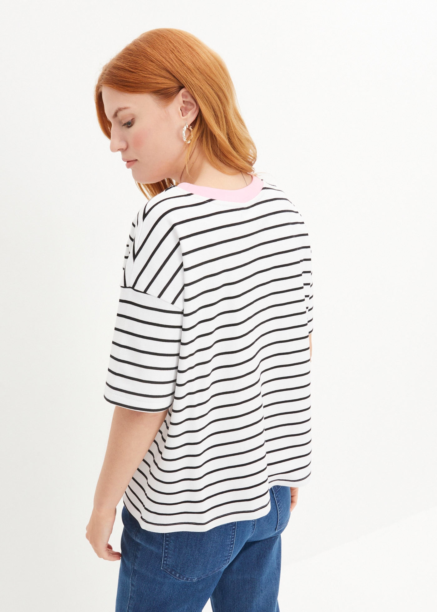 bonprix T-Shirt Oversize-Passform, Halbarm-Design, mit Streifenmuster