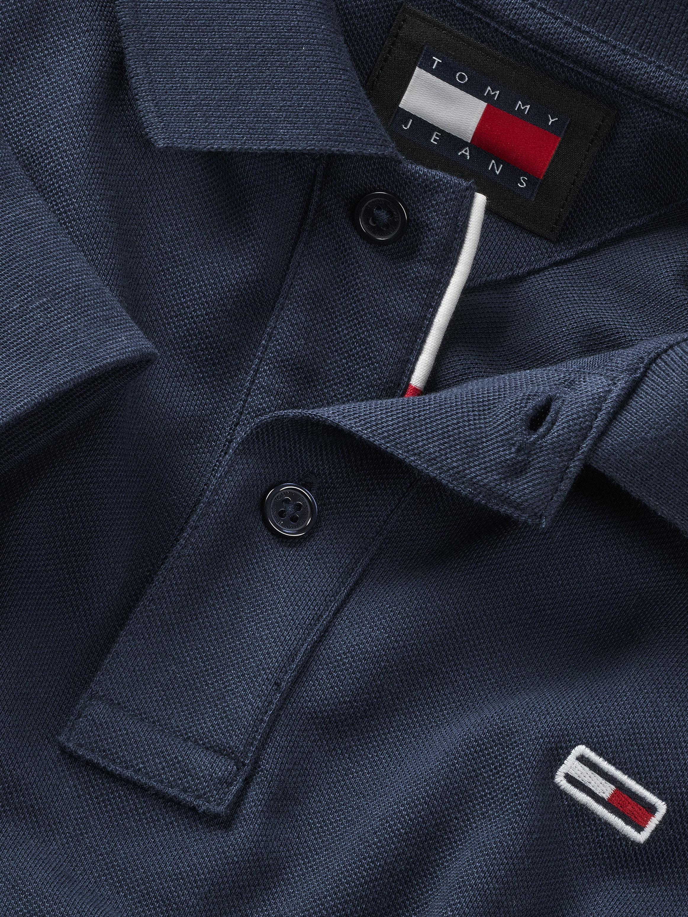Tommy Jeans Poloshirt »TJM SLIM PLACKET POLO LS EXT«, mit Logostickerei