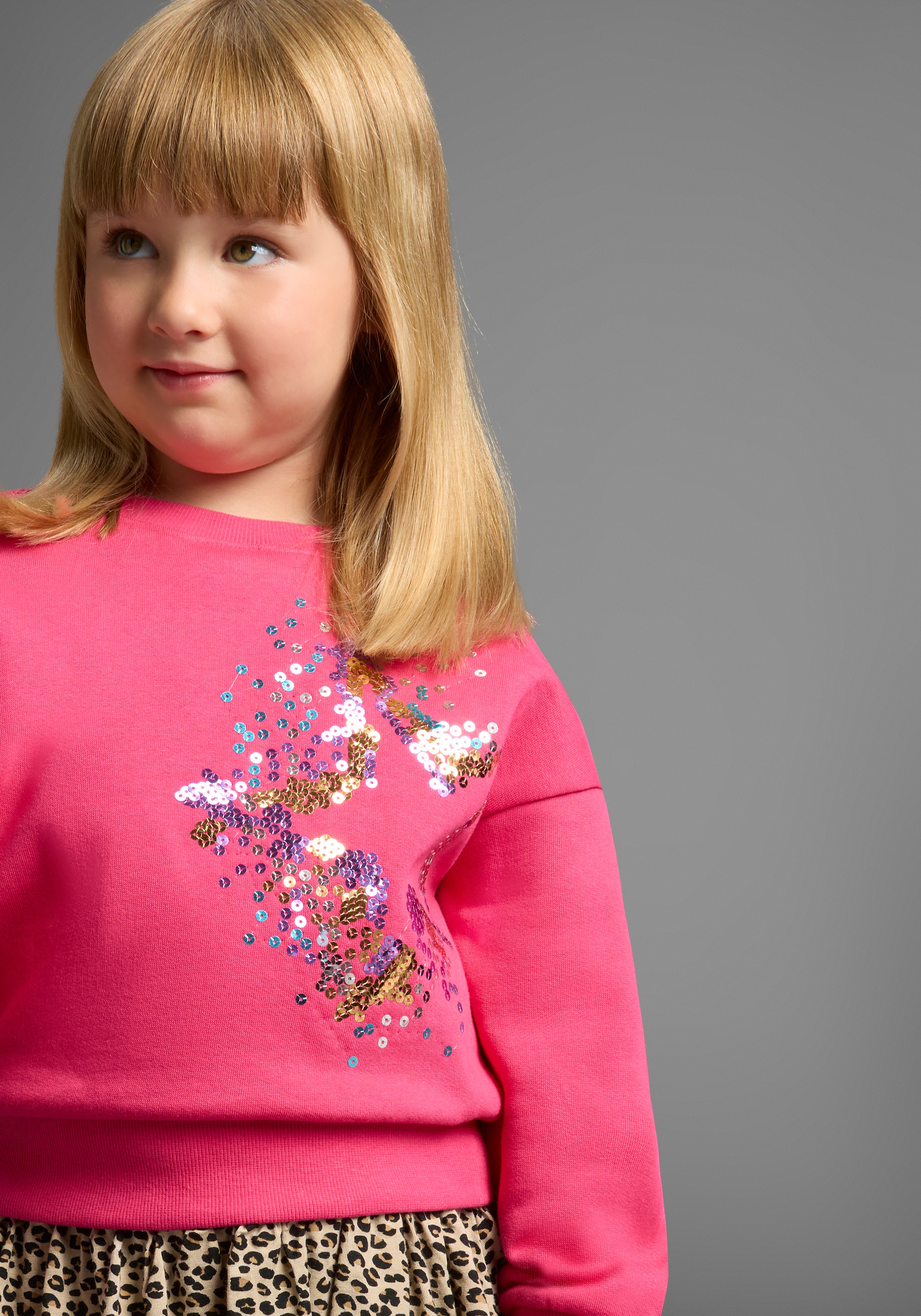 Thumbnail - KangaROOS Sweatshirt "Stern-Applikation für kleine Mädchen" Sweatshirt mit schimmernden Pailletten-Applikationen