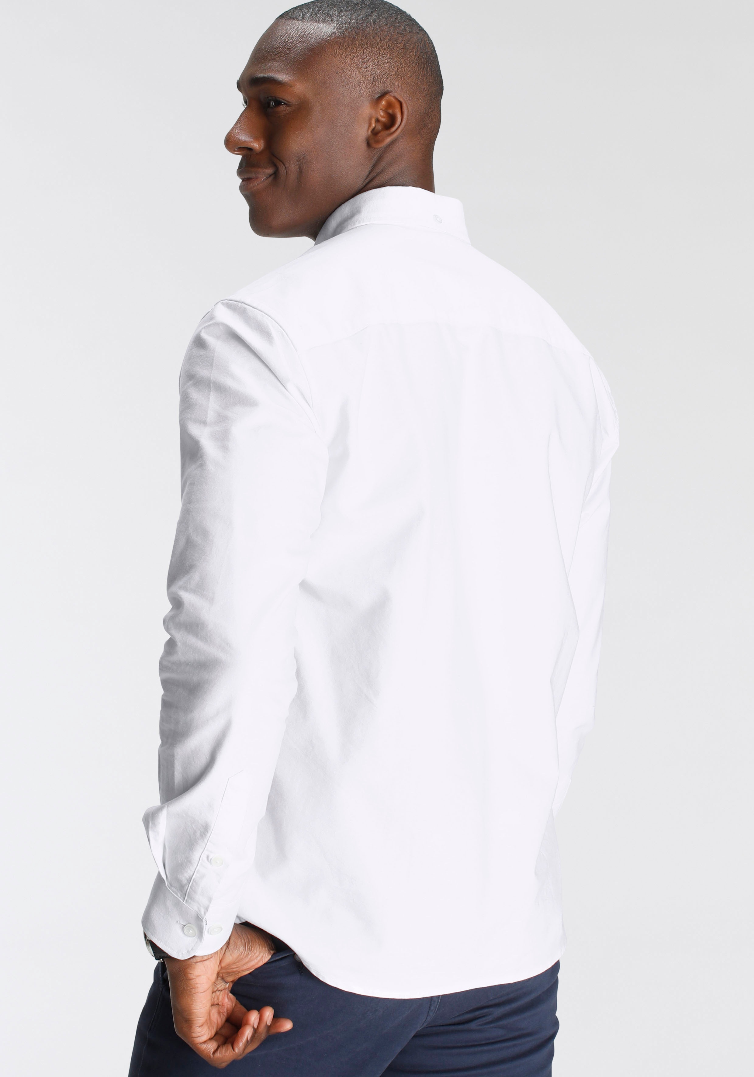 Thumbnail - DELMAO Langarmhemd in Oxford Qualität