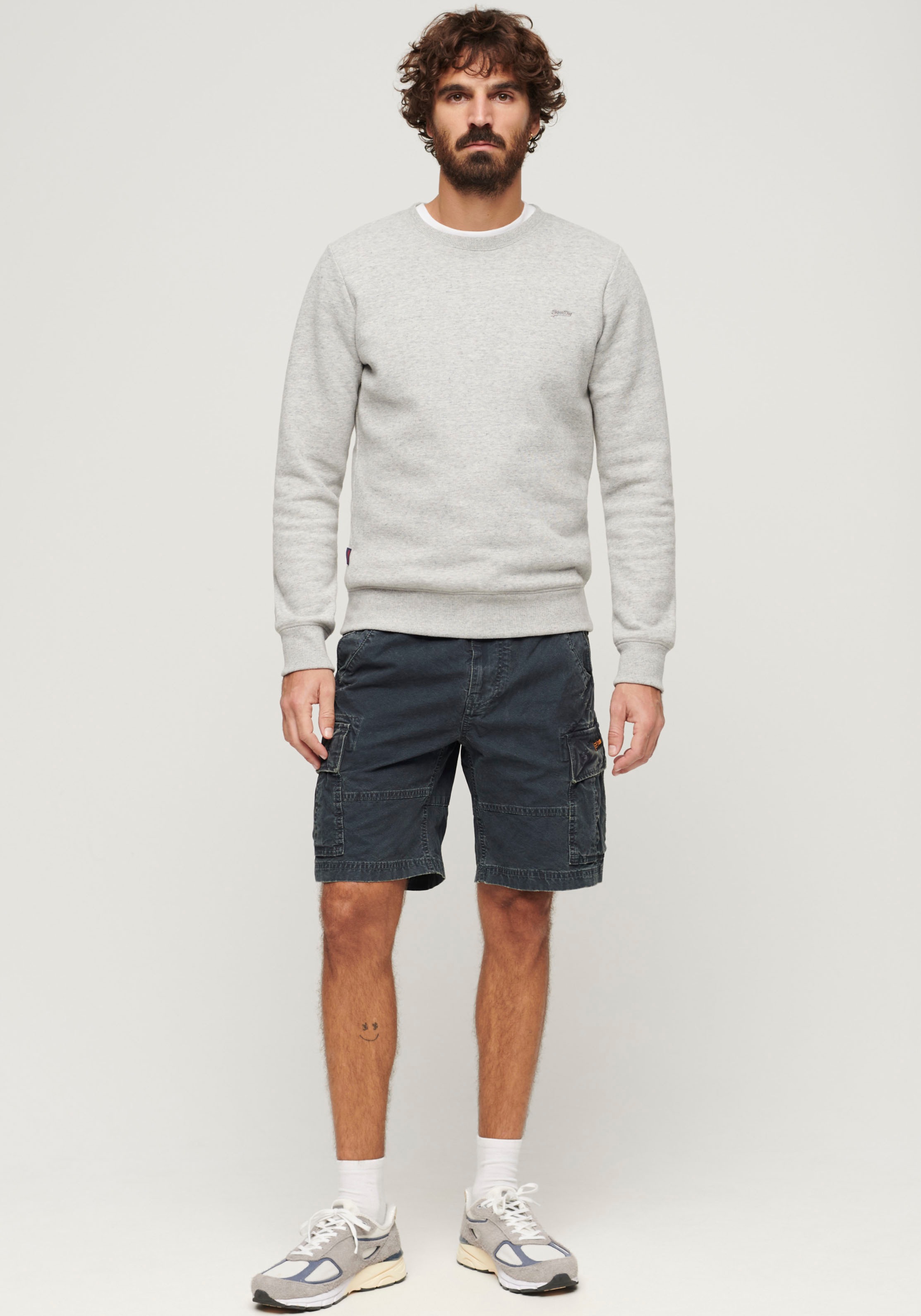 Superdry Kišenėti šortai »SD-HEAVY CARGO SHORT«...