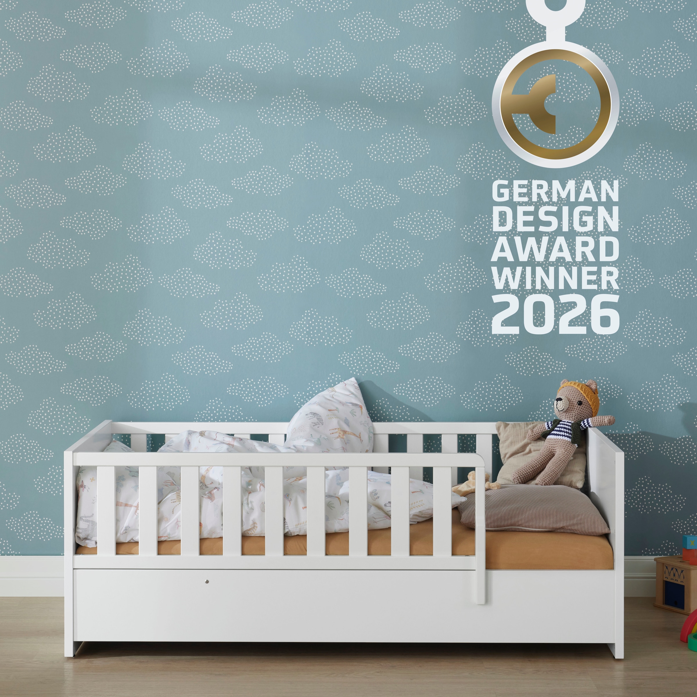 PAIDI Babybett "LITTLE SNU 70x140cm in Beige oder Weiß, umbaubares Bodenbett" Kinderbett mit Rausfallschutz aus Massivholz, langlebiges Gitterbett