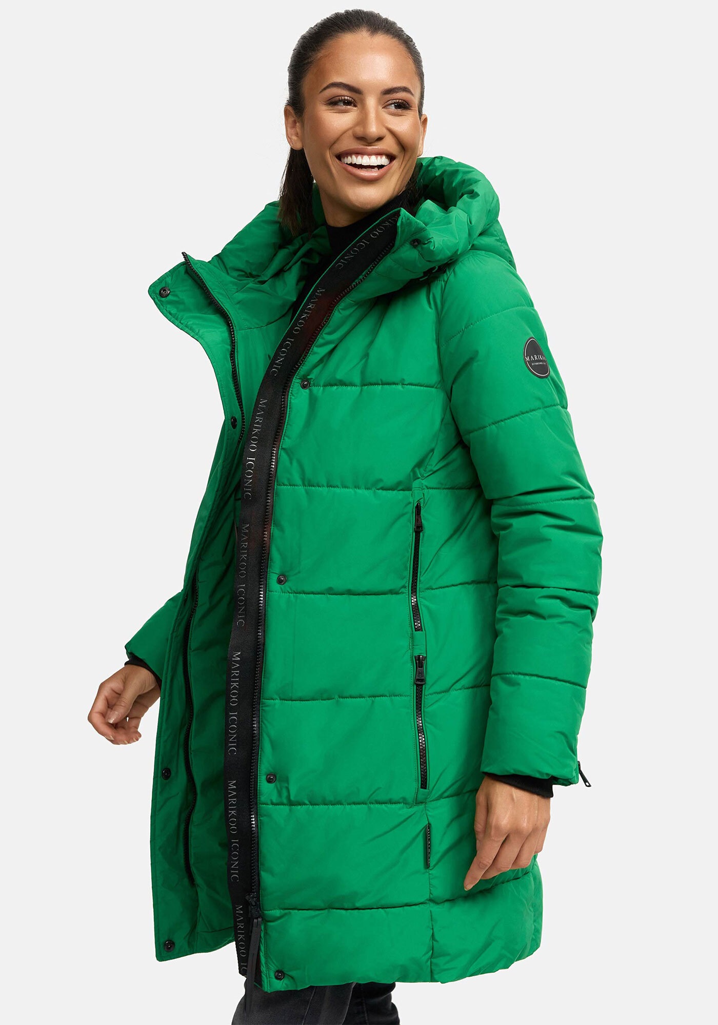 Marikoo Winterjacke »Karumikoo XVI«, mit großer Kapuze