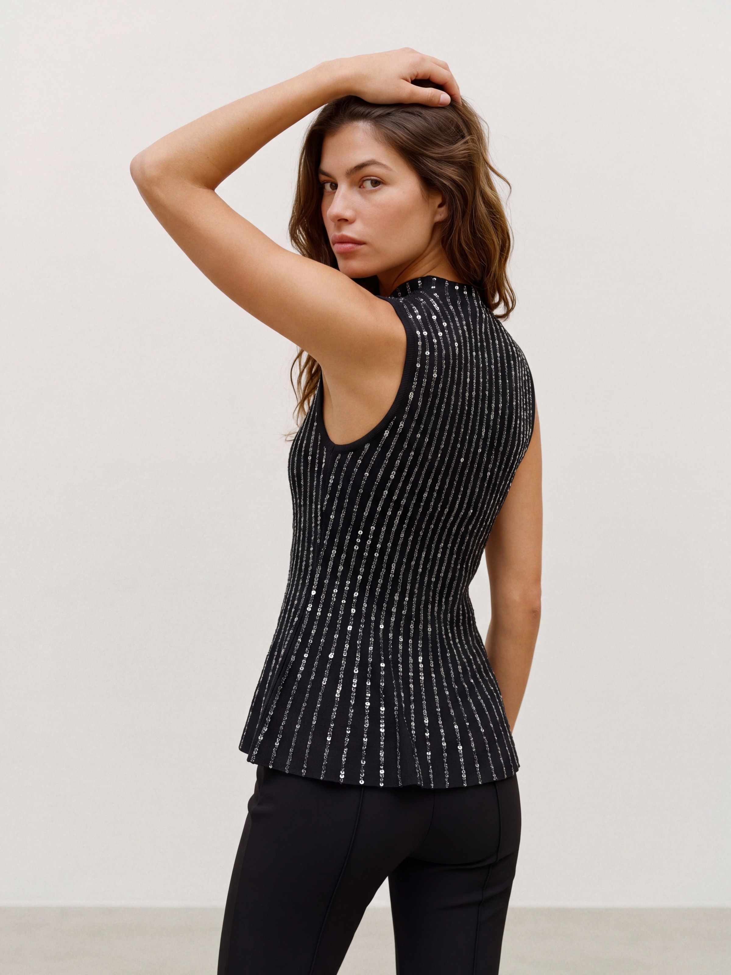 Vero Moda Strickpullover »VMFLAMINGO SL FUNNELNCK PEPLUM PULLO VIP« Viskosemischung, regular fit, mit Pailletten