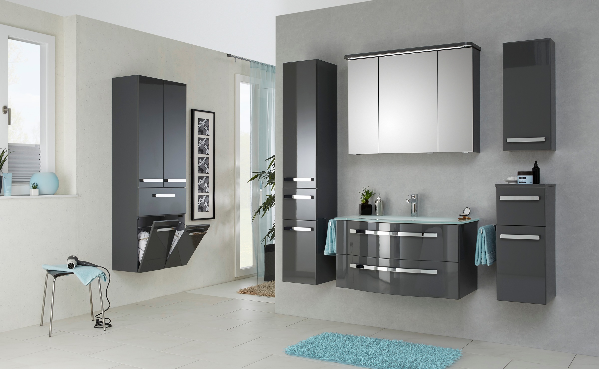 Saphir Badmöbel-Set "Serie 4005, vormontiert, Glaswaschbecken, Spiegelschra günstig online kaufen