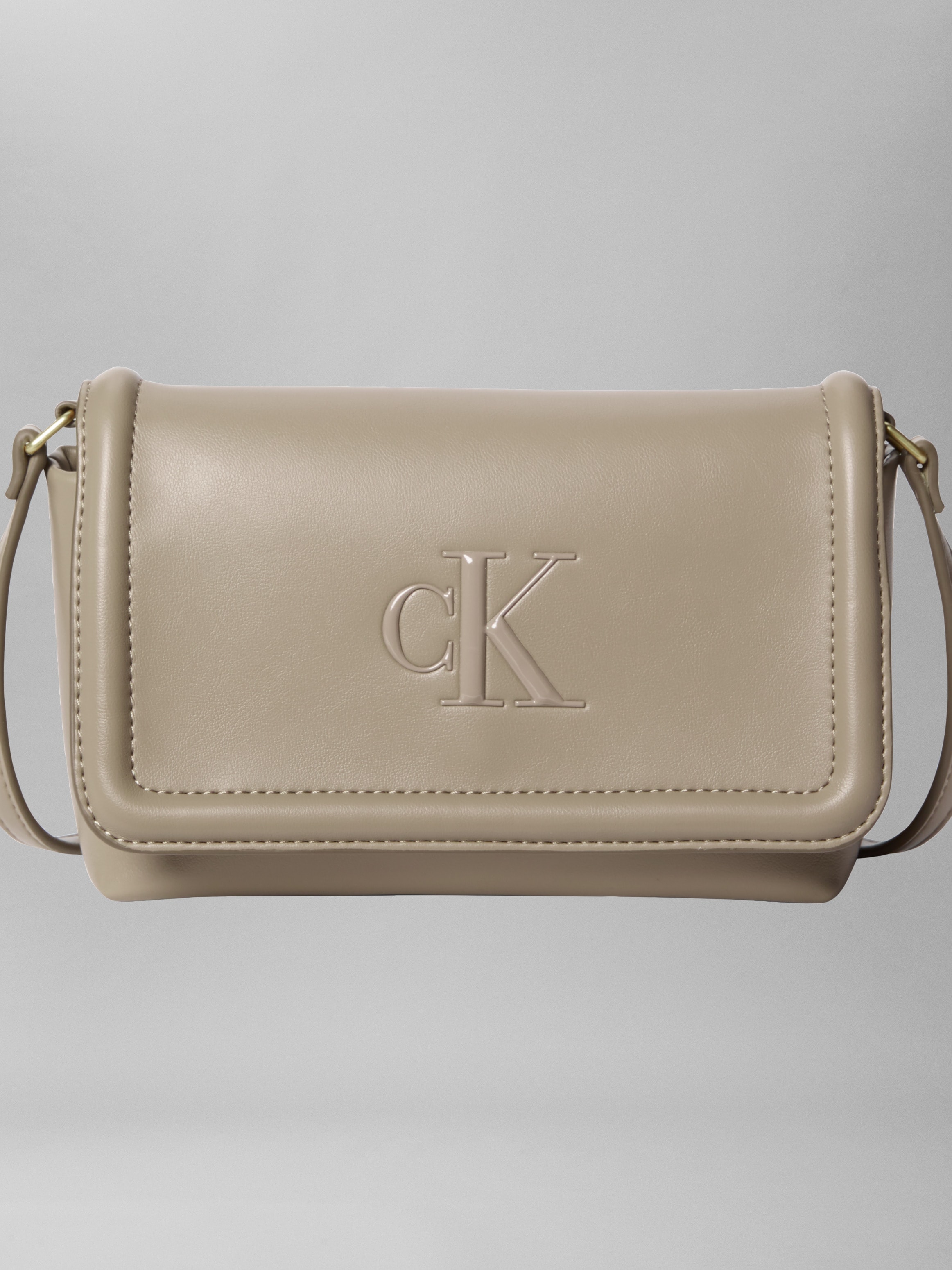 Calvin Klein Umhängetasche "RAISED CK FLAP CROSSBODY" Damen-Schultertasche, günstig online kaufen