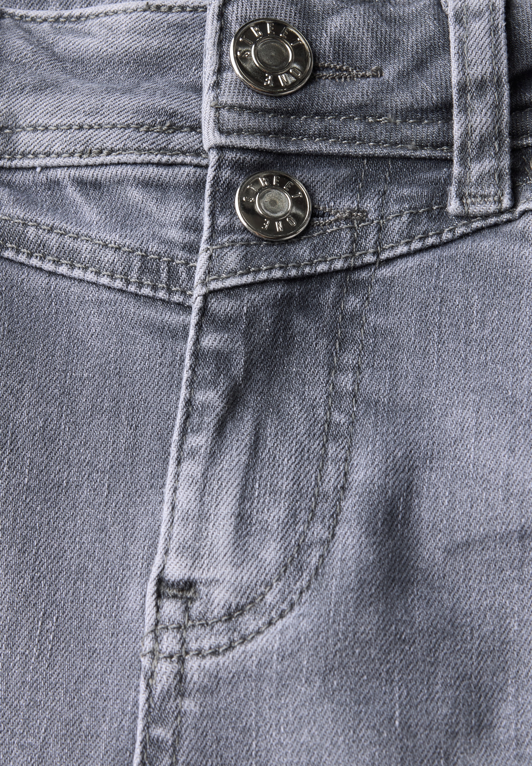 STREET ONE Bootcut-Jeans, im 5-Pocket-Style