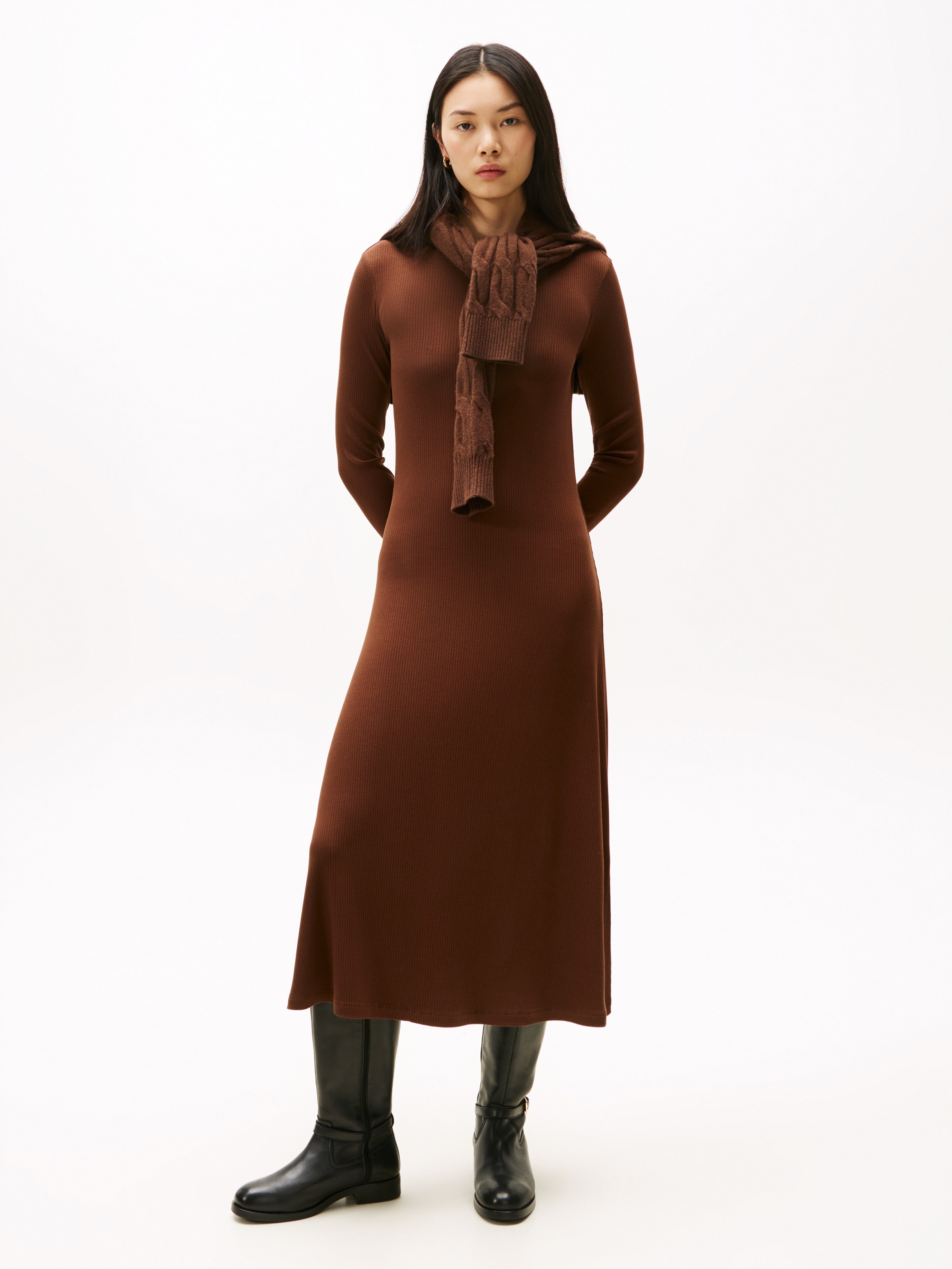 Thumbnail - Tommy Hilfiger Stiefel "TH BUCKLE RIDING LTHR LONG BOOT", Blockabsatz, Langschaftstiefel, Businessstiefel mit Zierschnal...