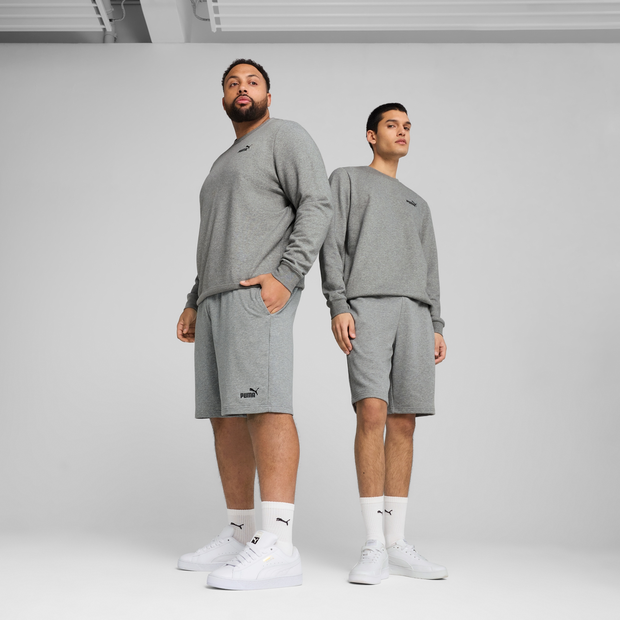 PUMA Trainingsshorts »ESS NO. 1 LOGO SHORTS 10"«, Sweatshorts mit weichem French Terry Material