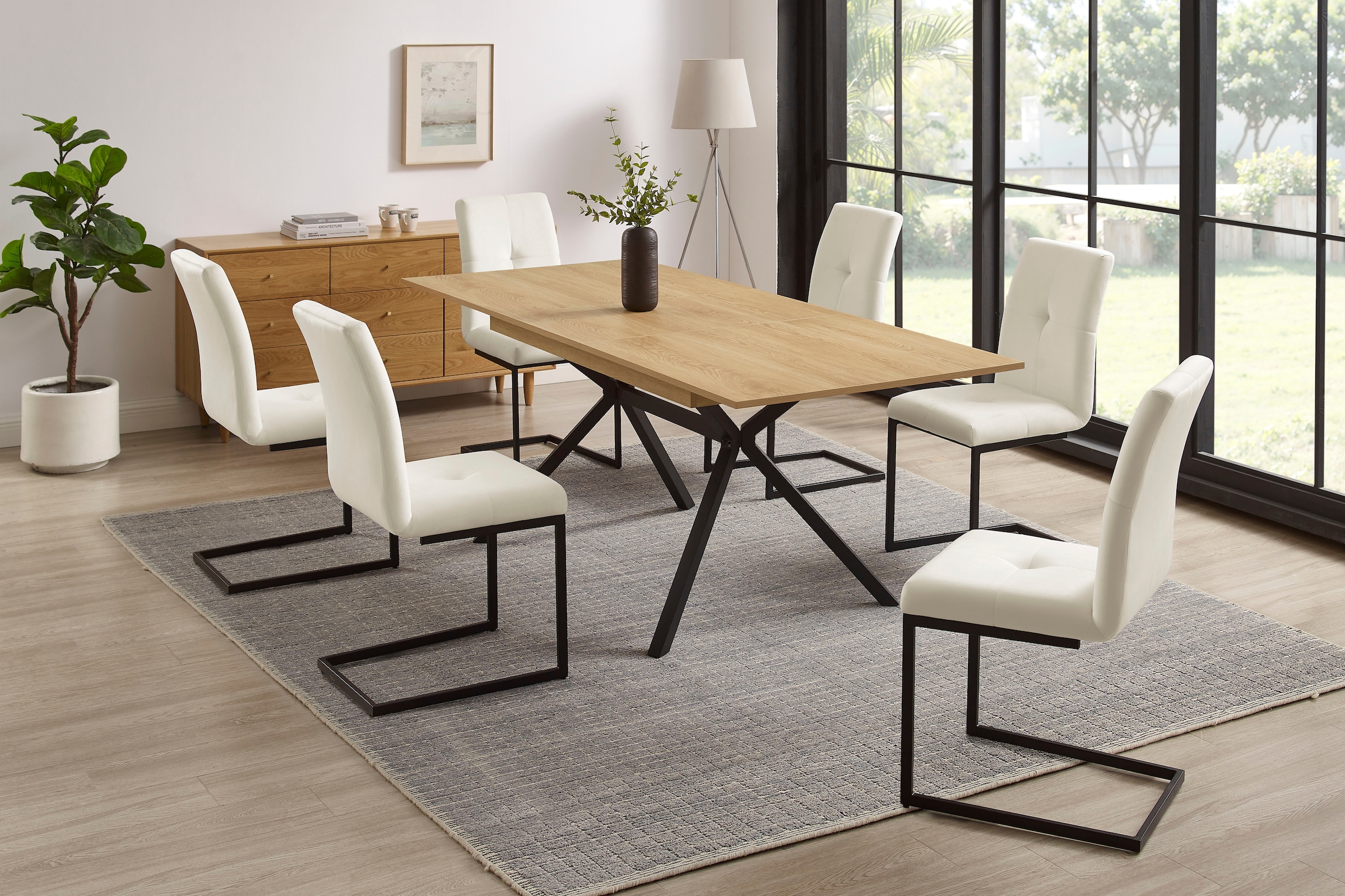 OTTO home Esszimmerstuhl »Vendy« (Set) 2 Stk.mit verstellbaren Füßen und robustem, pulverbeschichtetem Gestell.