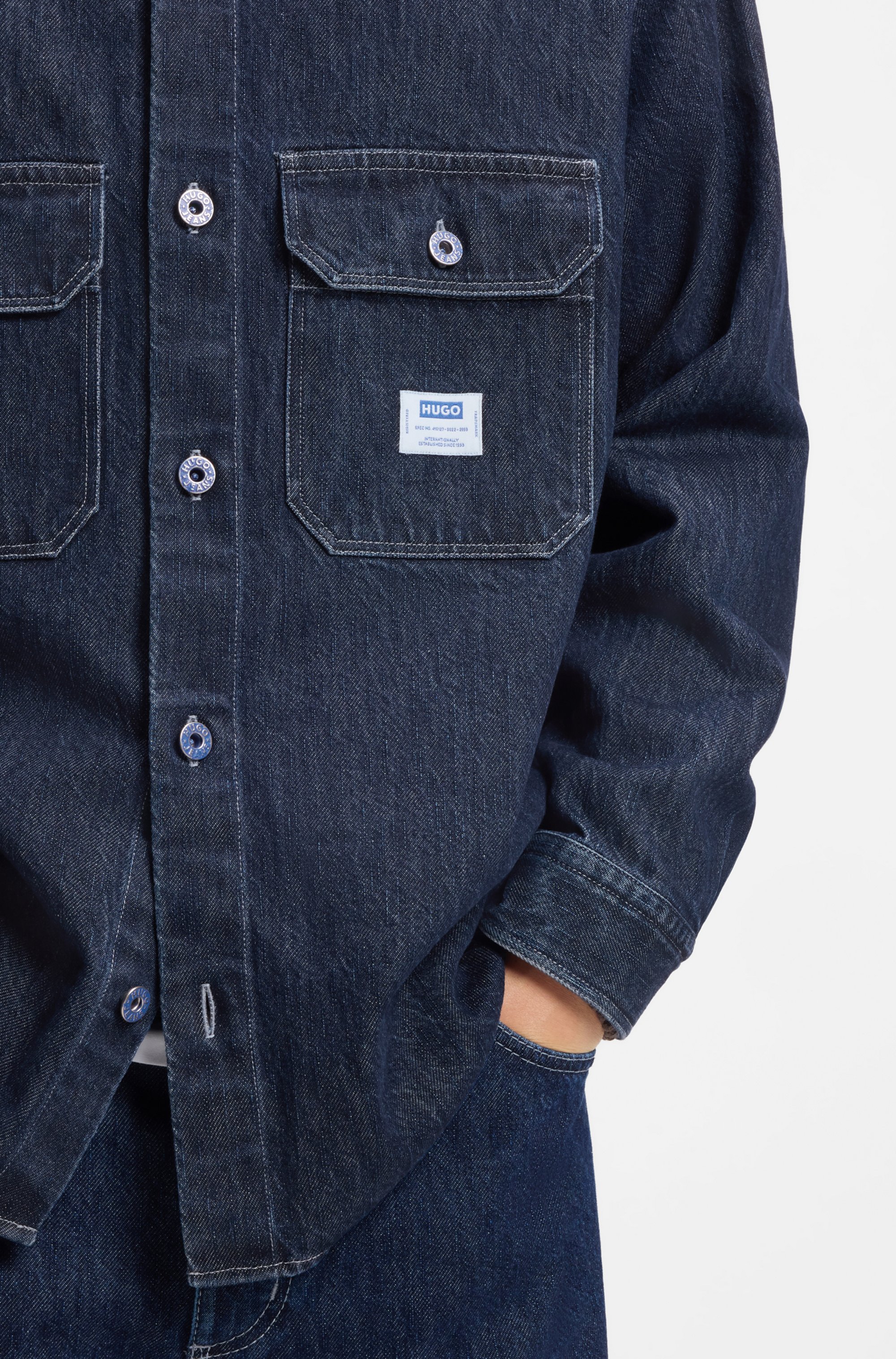 Thumbnail - HUGO Blue Jeanshemd Oversized-Fit, Denim-Qualität, Logo-Stickerei