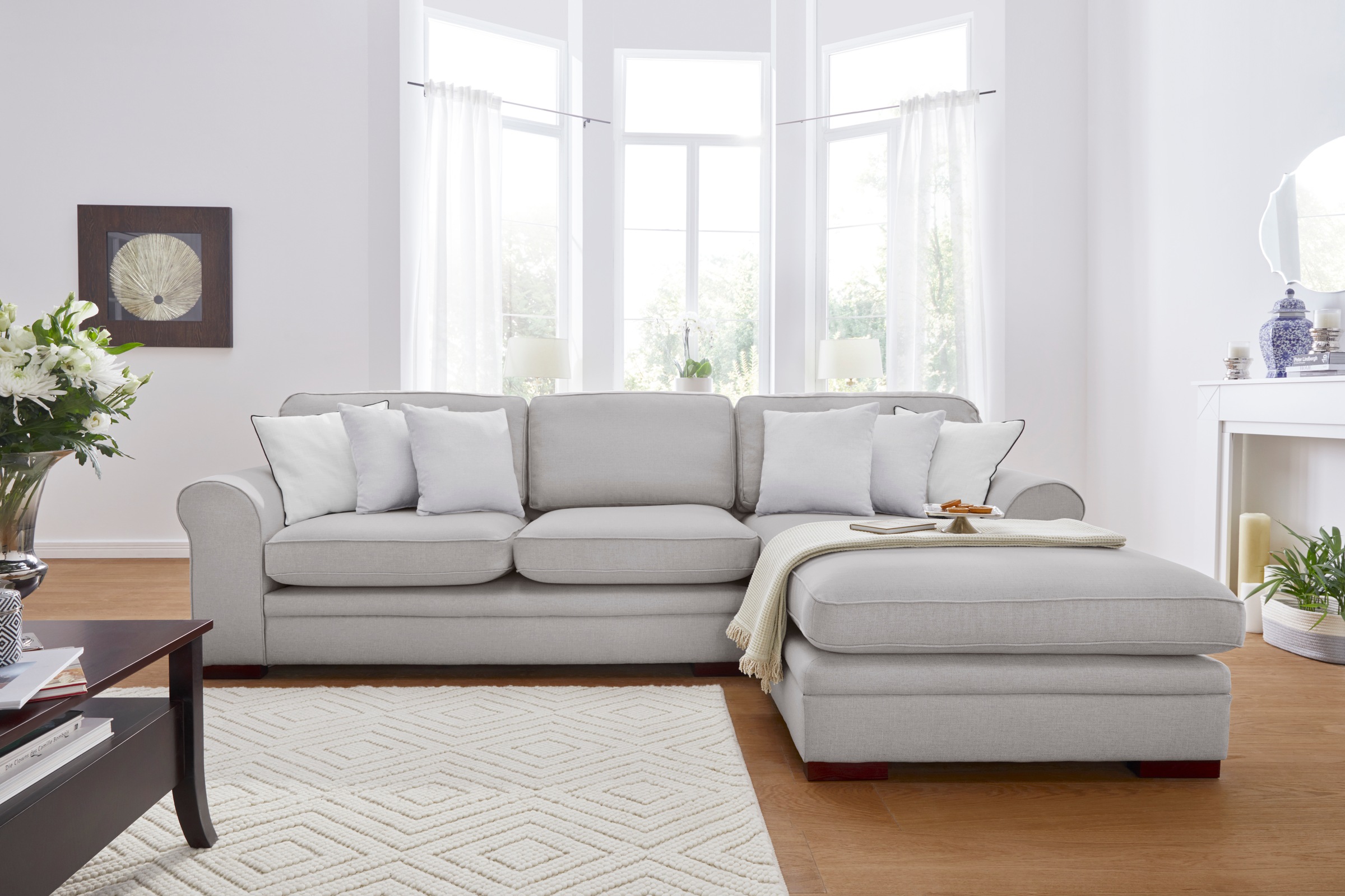Home affaire Ecksofa »Broughton L-Form«, weicher Sitzkomfort, incl. 4 Zierkissen, Keder