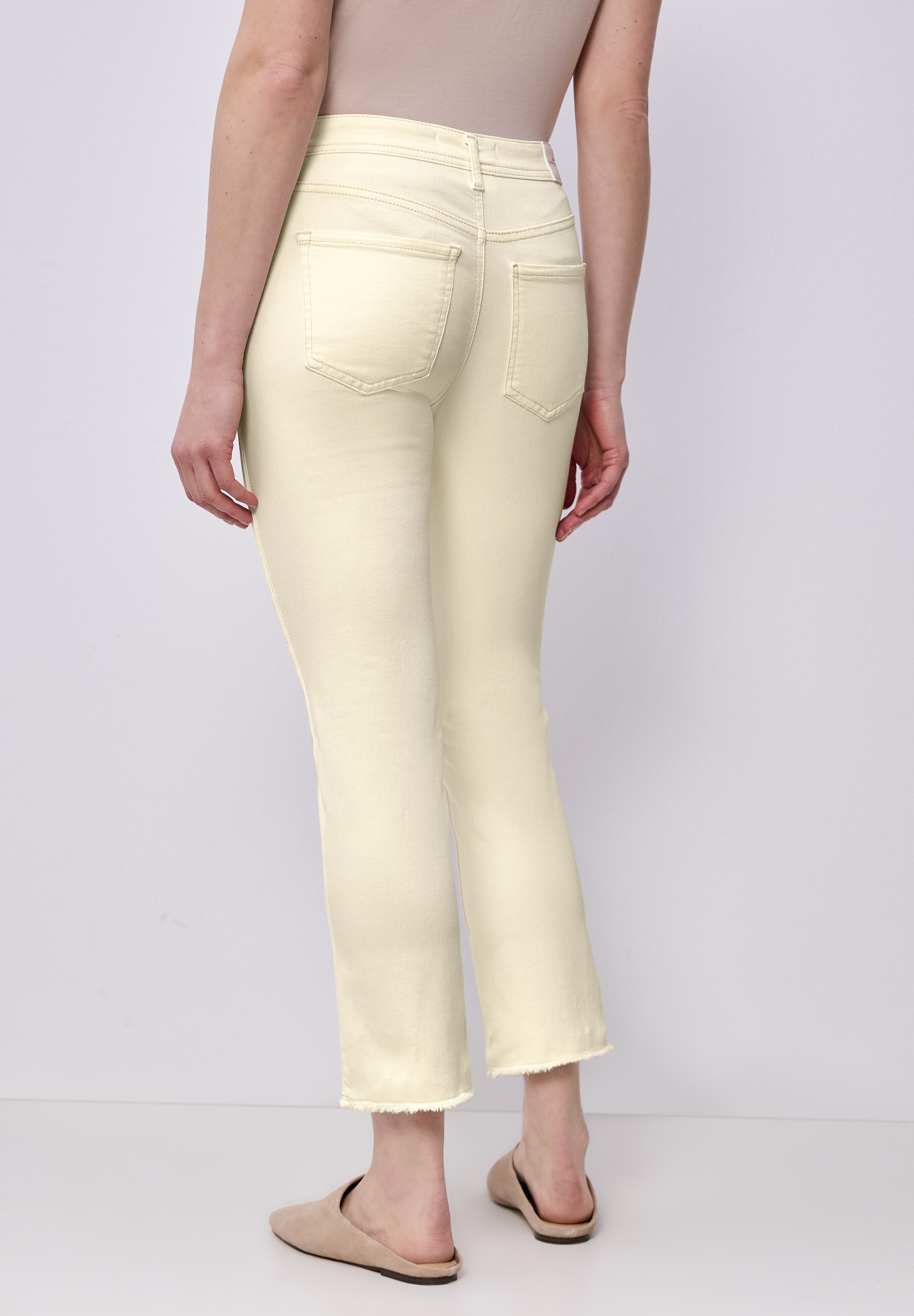 STREET ONE Slim-fit-Jeans Middle Waist günstig online kaufen