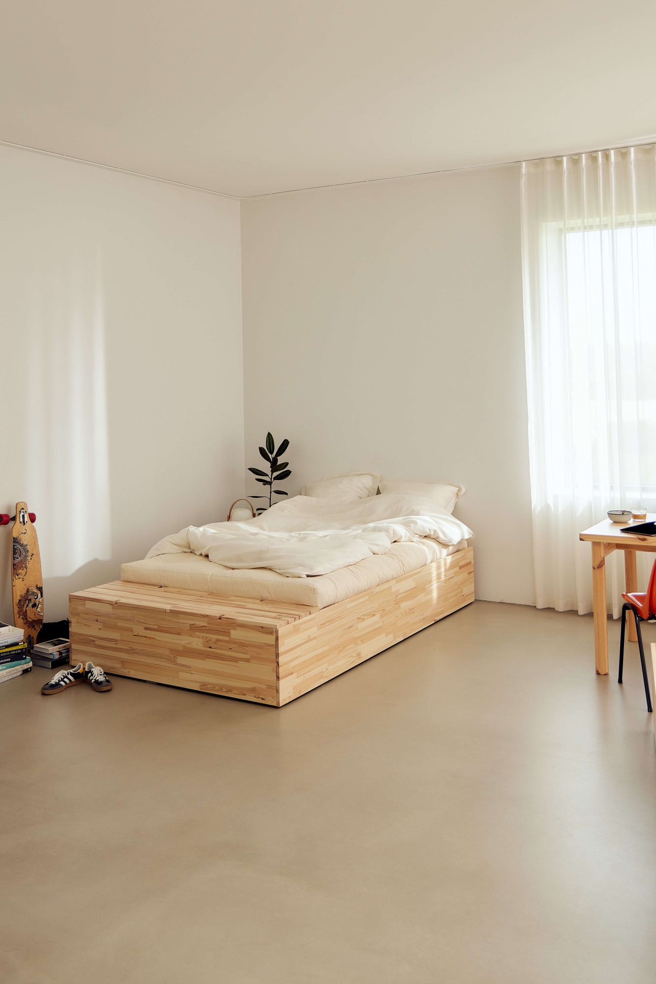 Karup Design Bettgestell »Basement Bed, Stauraumbett, Bett optional mit oder ohne Sitzbank«, Bett mit integriertem Stauraum, inkl Lattenrost, FSC®zertifiert