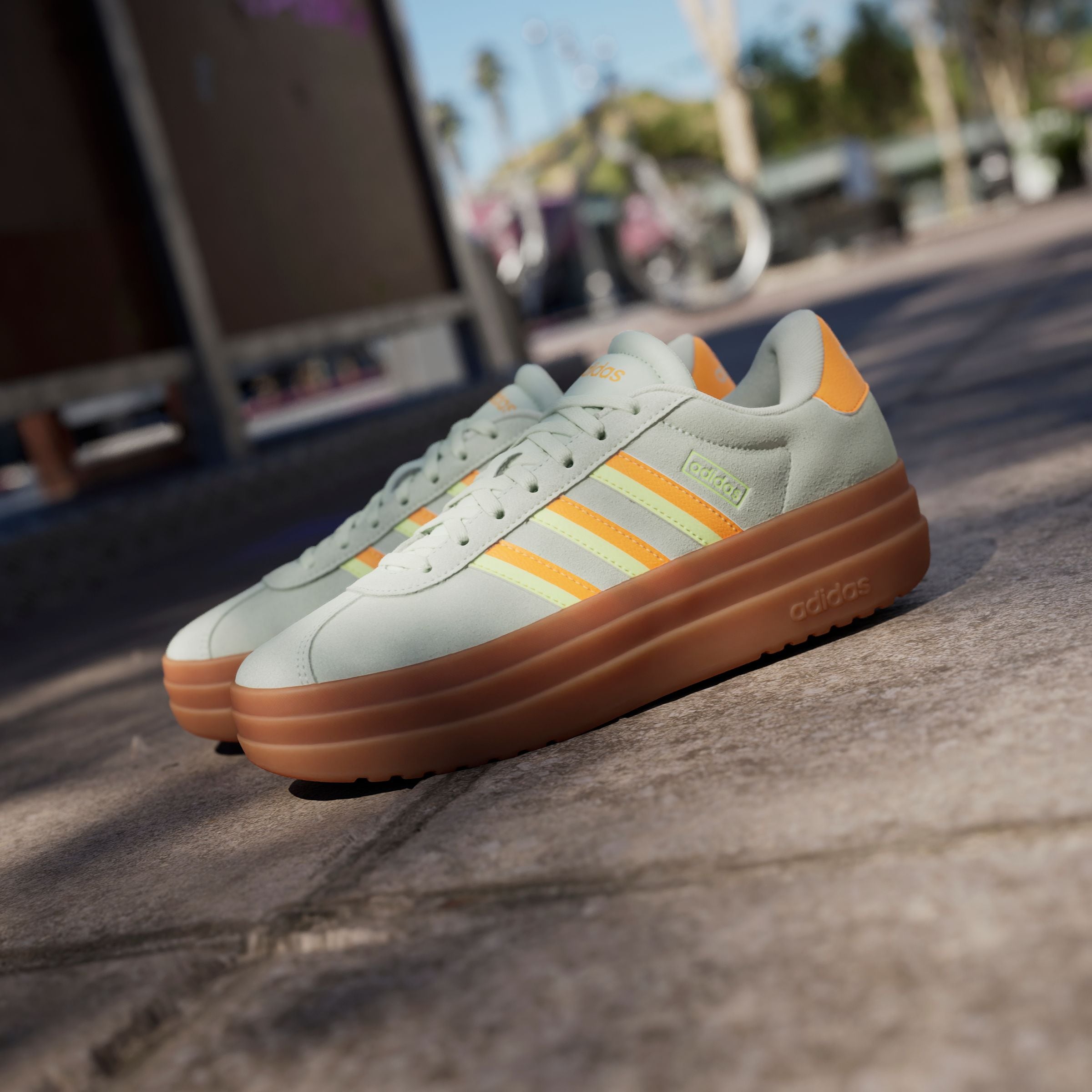 adidas Sportswear Sneaker »VL COURT BOLD«, Design auf den Spuren des adidas Gazelle Bold