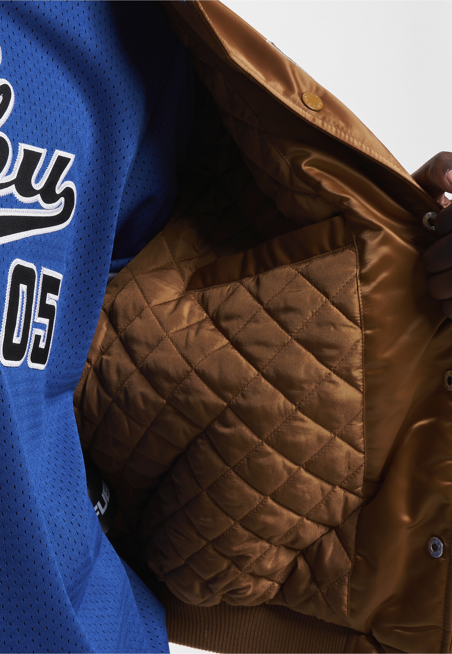 Fubu Bomberjacke »Fubu Herren FM233-001-1 FUBU College Satin Varsity Jacket« 1 Stk. tlg. ohne Kapuze