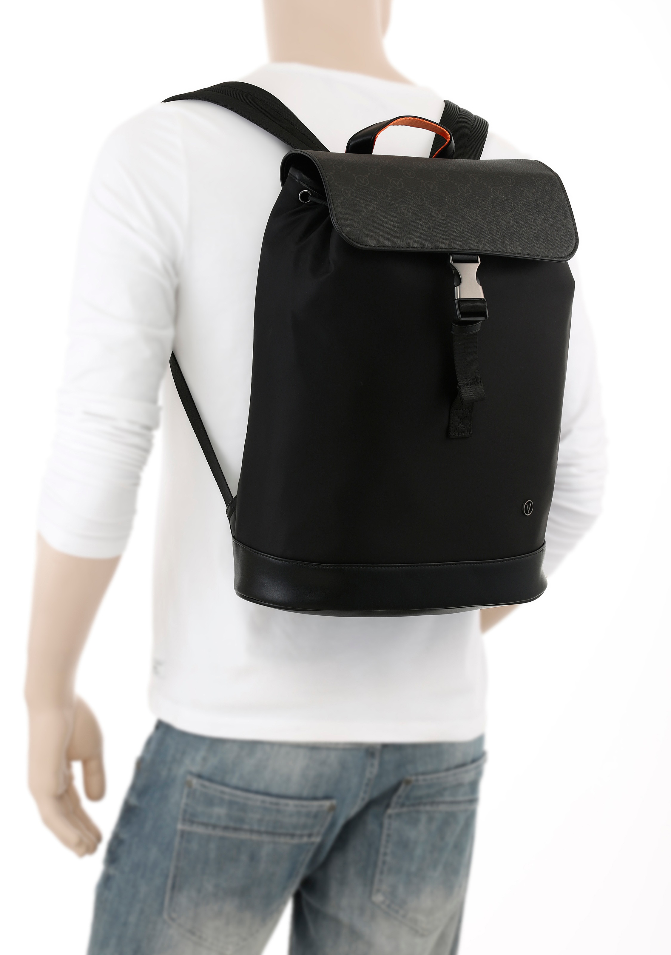 VALENTINO BAGS Cityrucksack »NEMESYS« Freizeitrucksack mit Überschlag