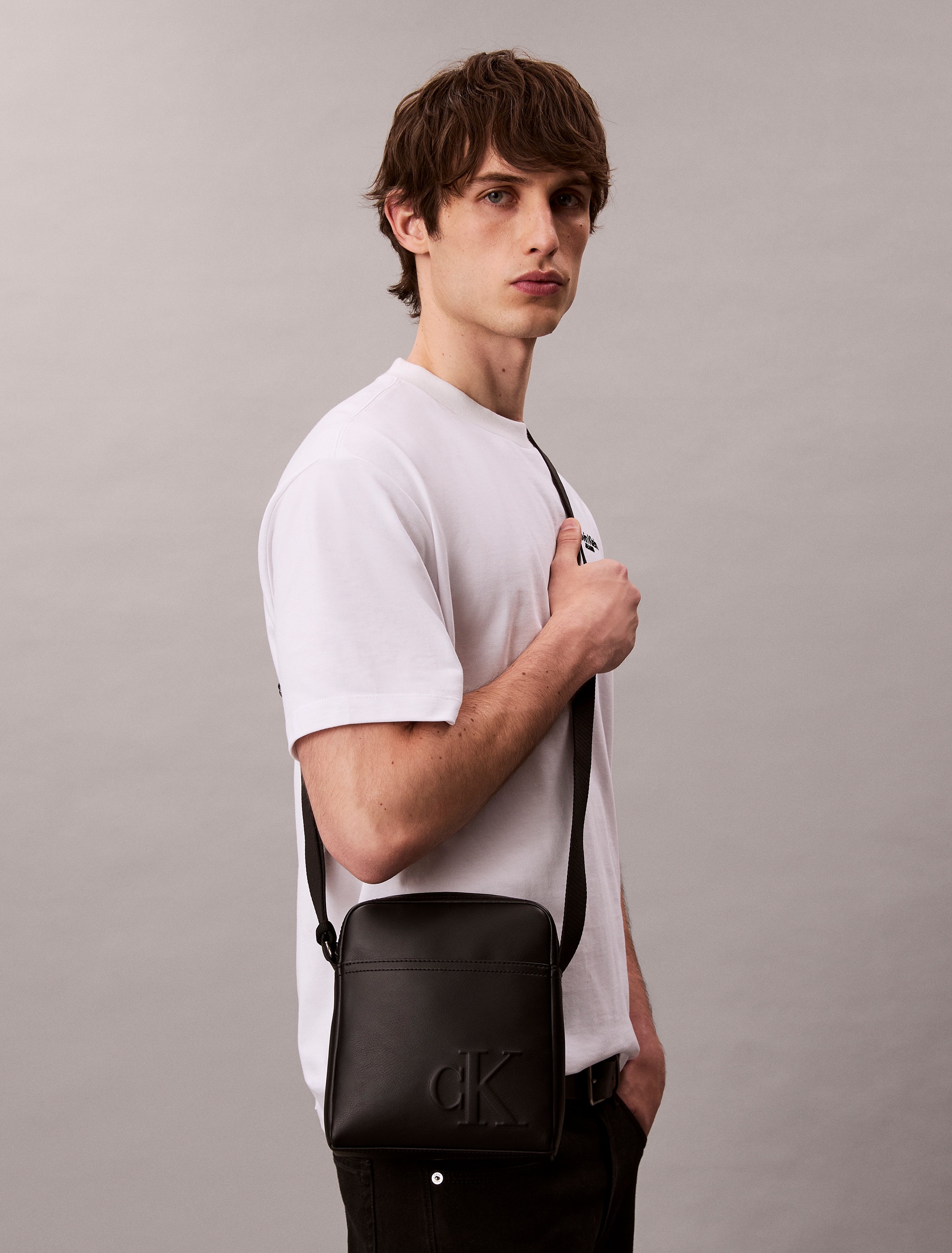 Calvin Klein Umhängetasche »CK REPORTER«, Herren-Schultertasche, Bodybag mit CK-Logo
