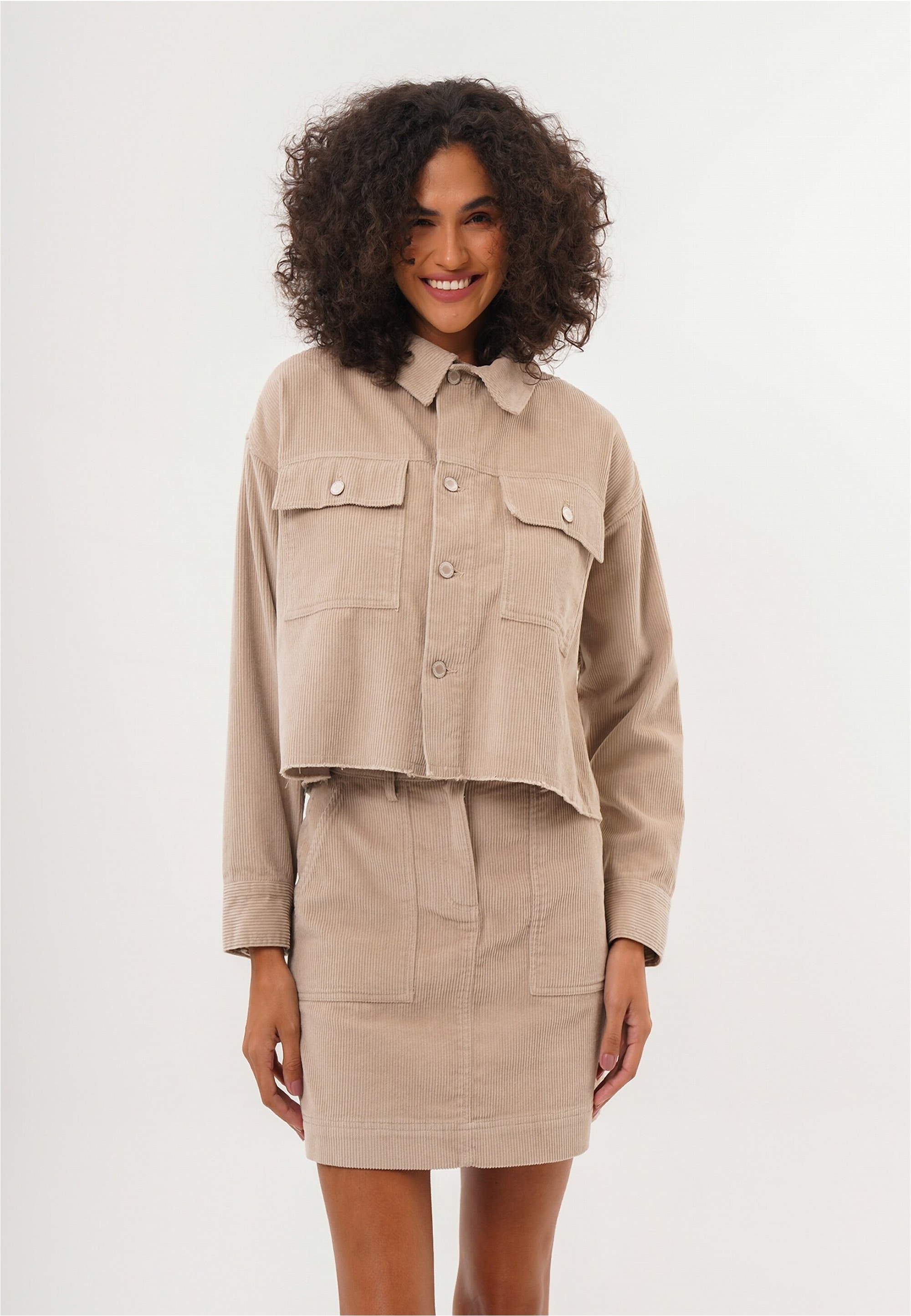 freshlions Outdoorjacke "Ceres" 1 Stk. tlg. im angesagten Cord-Design