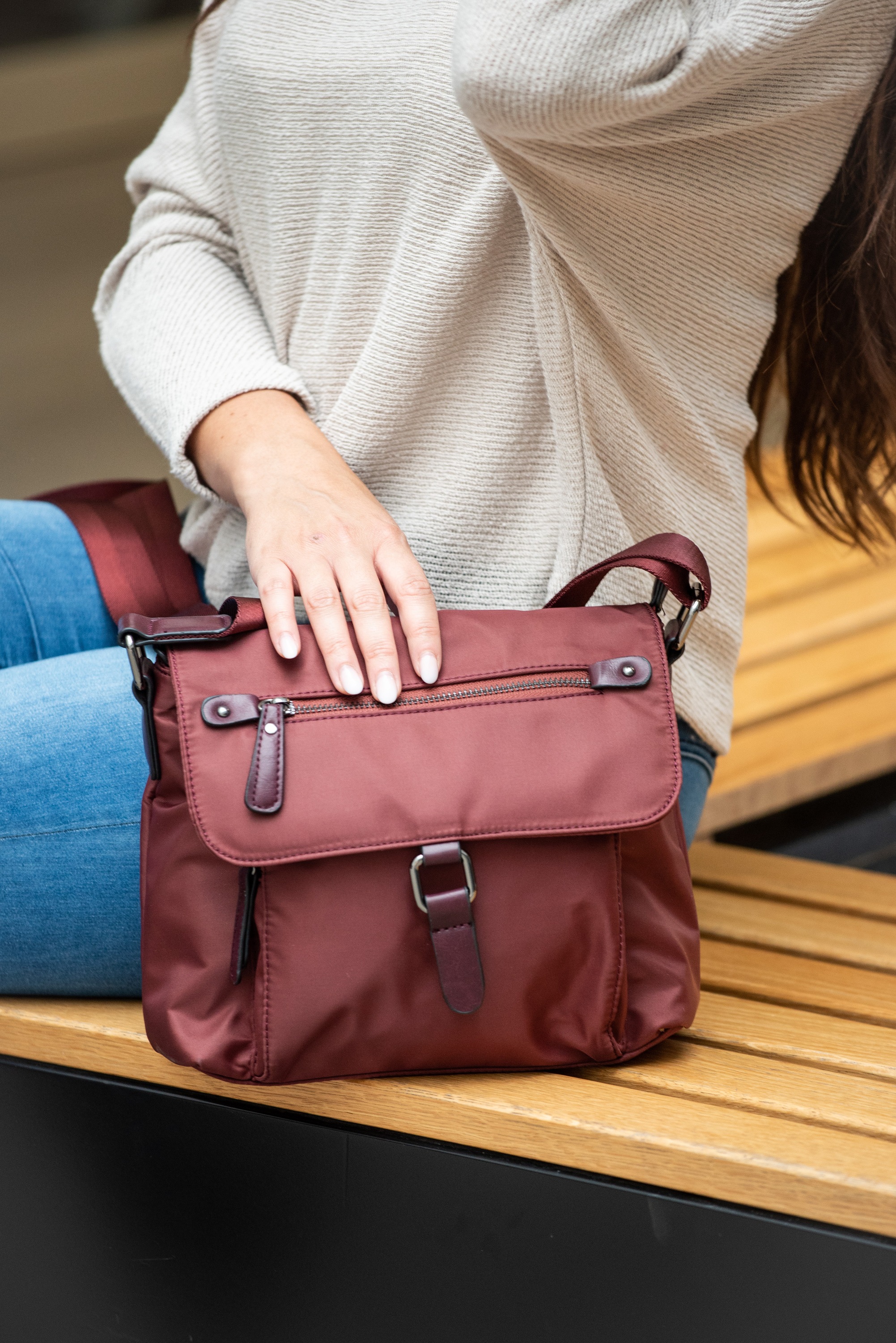 COLLEZIONE ALESSANDRO Umhängetasche »Nylon«, in modernem Design mit vielen Fächern