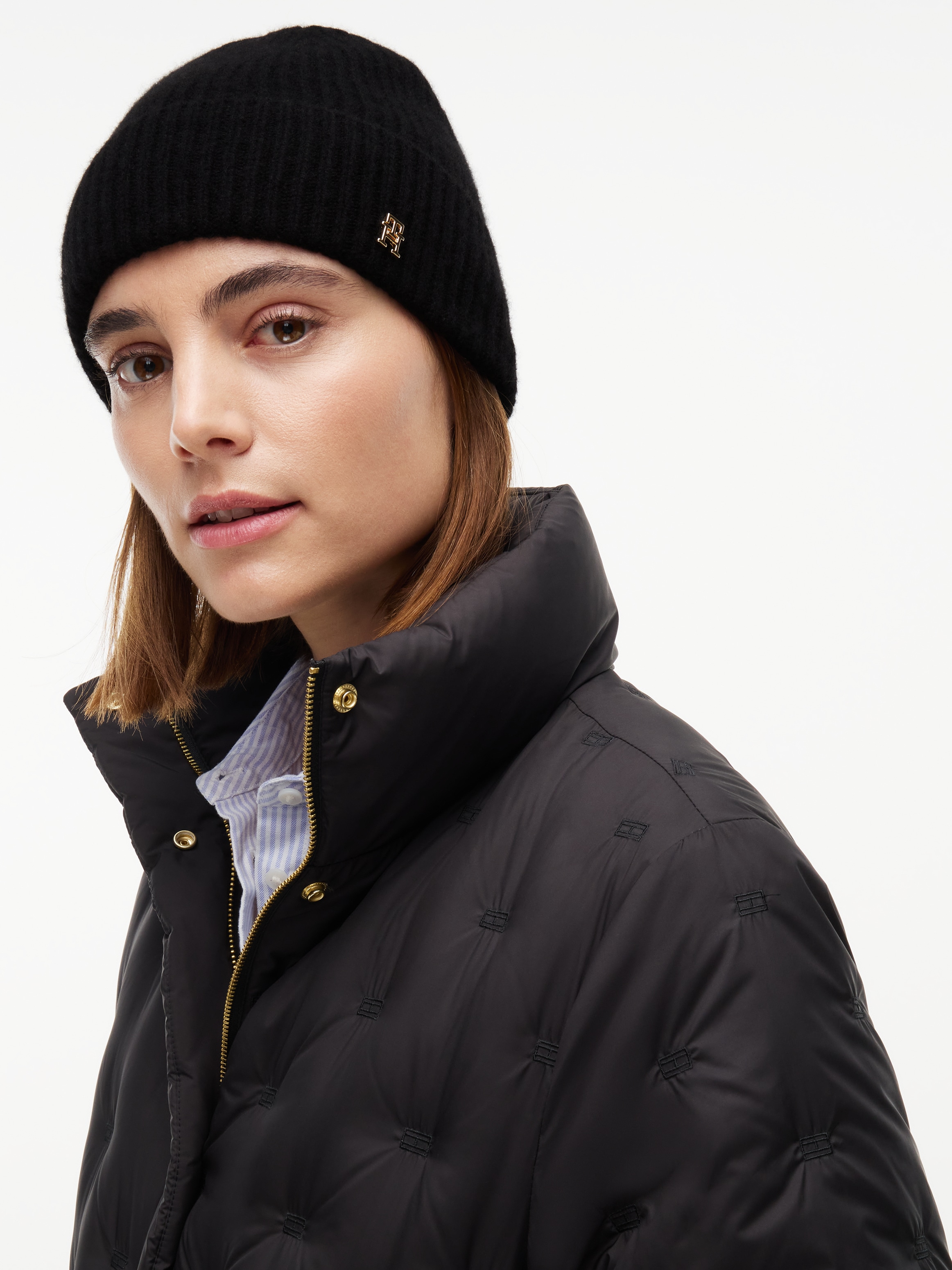 "Beanie TOMMY HILFIGER ""CASHMERE BEANIE"", Damen, schwarz, Strick, Kaschmir, unifarben, Mützen Beanie, Regular fit mit Markenlogoemblem"