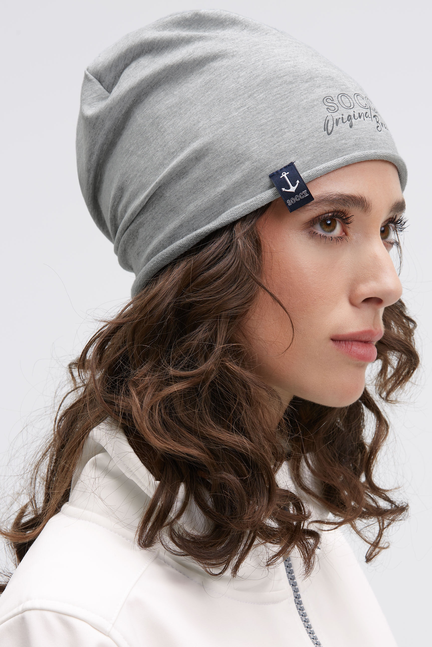 SOCCX Beanie mit Rollsaum