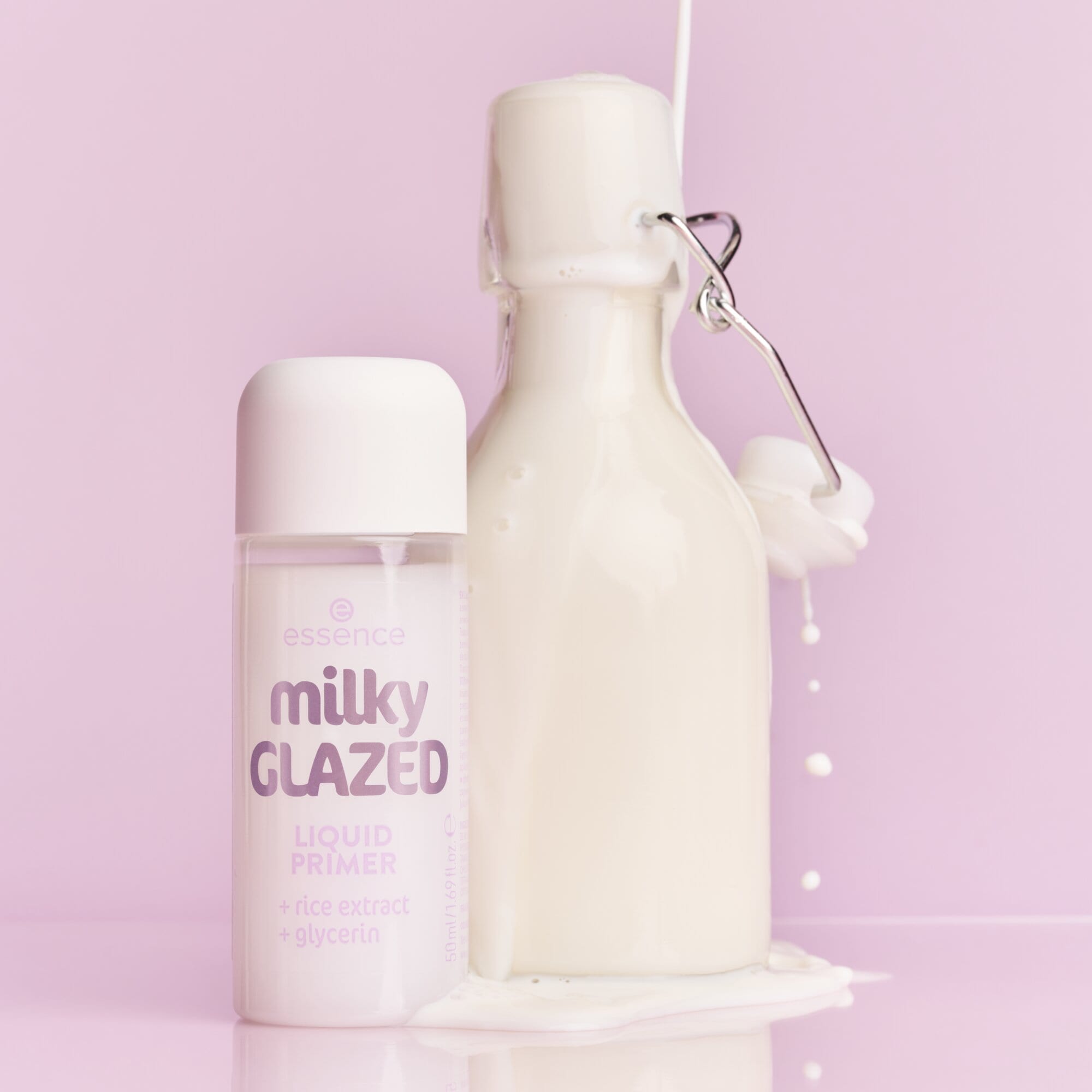 Essence Primer »milky GLAZED LIQUID PRIMER«