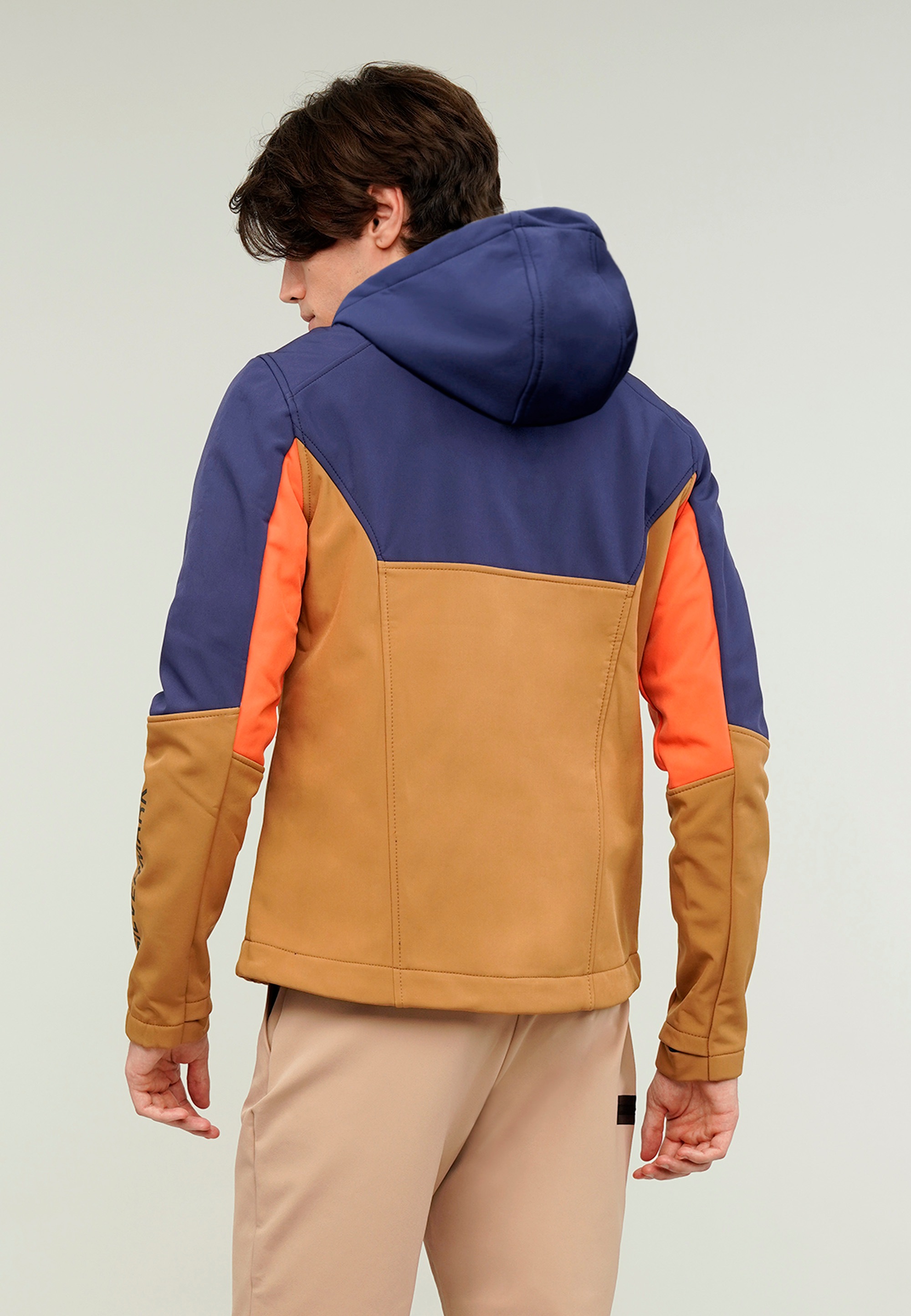 GIORDANO Softshelljacke »Silvermark by G-Motion Teflon«, mit wasser- und windabweisender Funktion