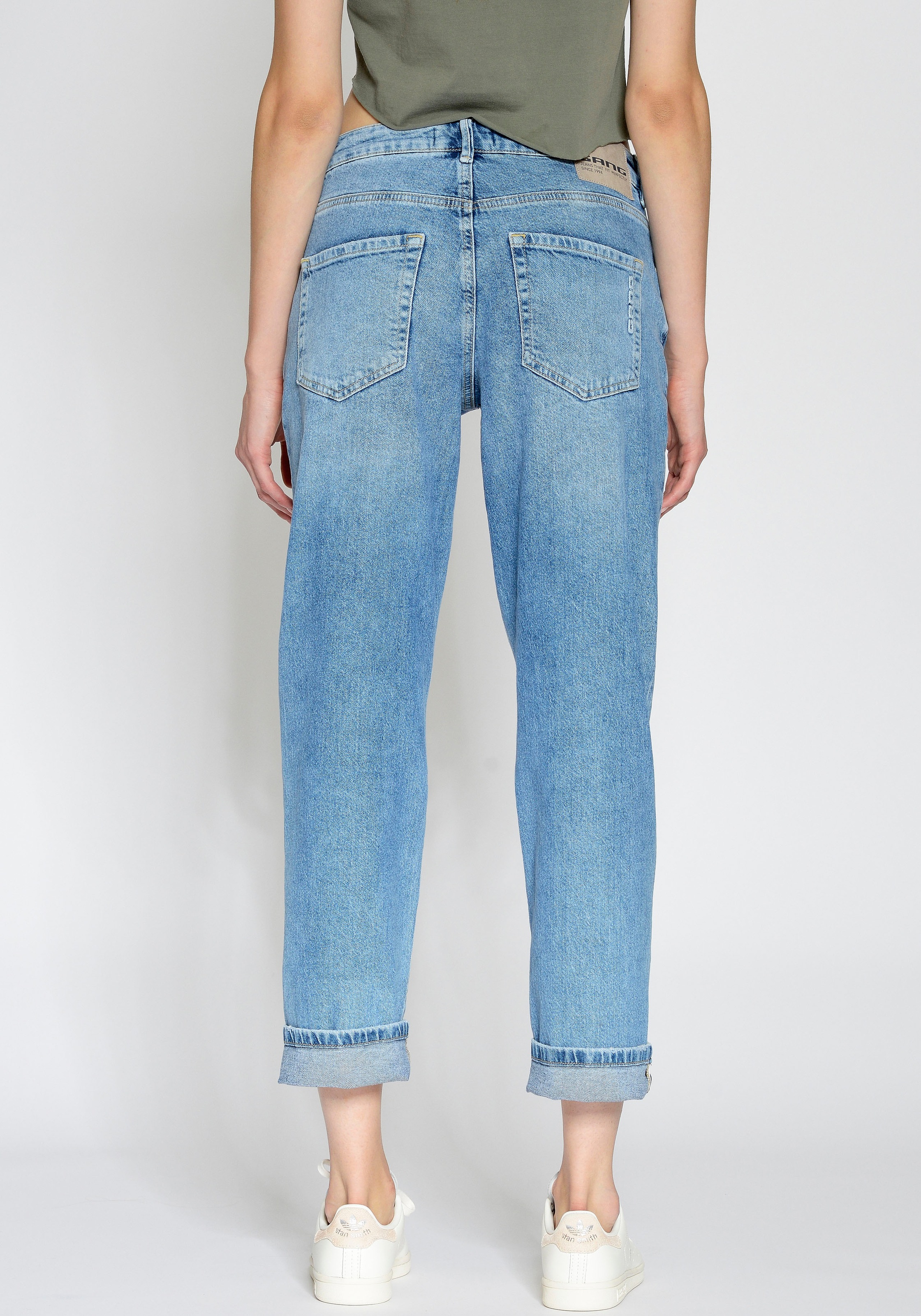 GANG Straight-Jeans "94THELMA", mit Detail oberhalb der Münztasche günstig online kaufen