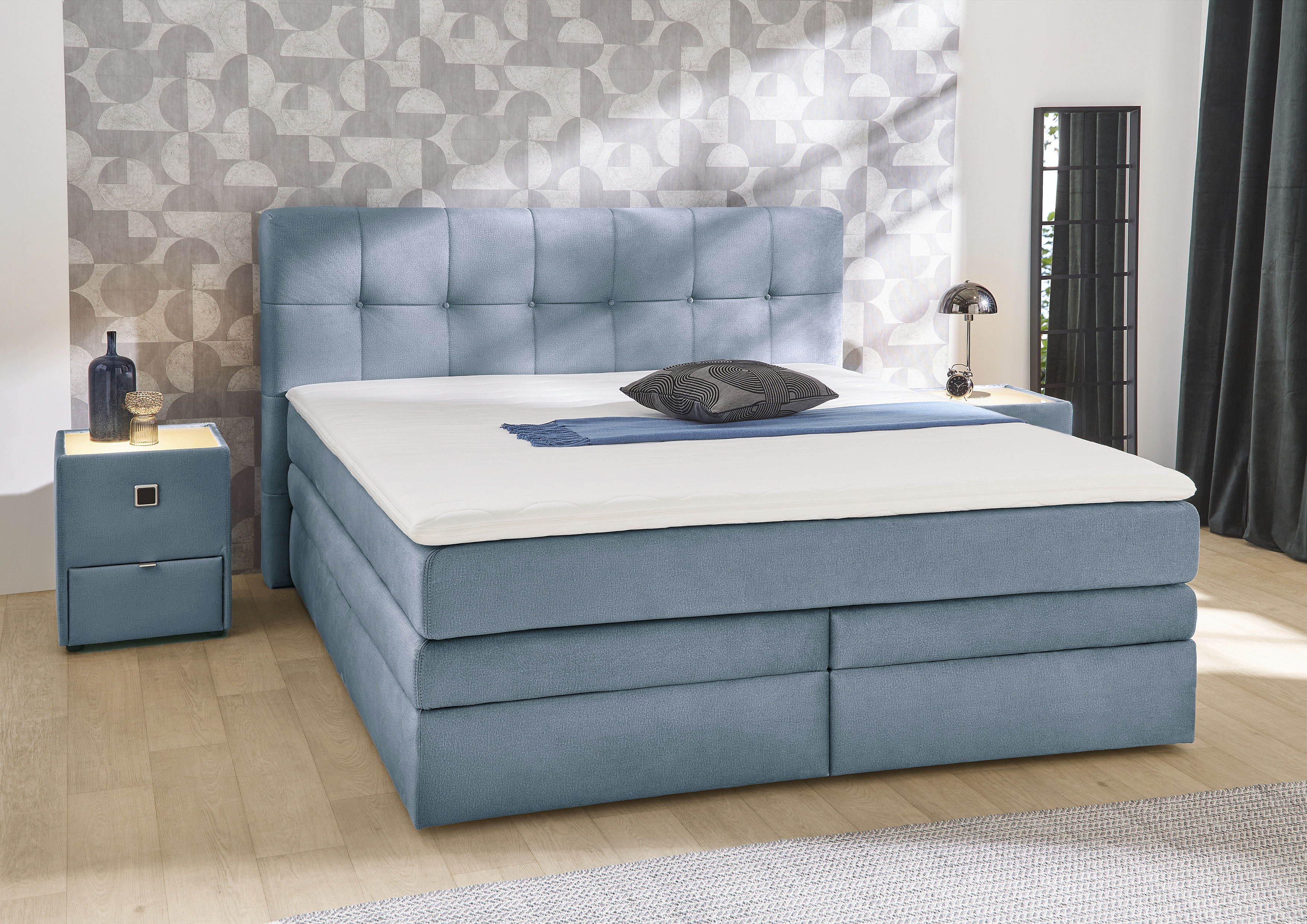 Jockenhöfer Gruppe Boxspringbett "AMY mit Bettkasten, inkl. Taschenfederkernmatratze Härtegrad H3-H4" mit 6 cm Kaltschaum-Topper, Samt-Bezug, 180x200 und 200x200 cm
