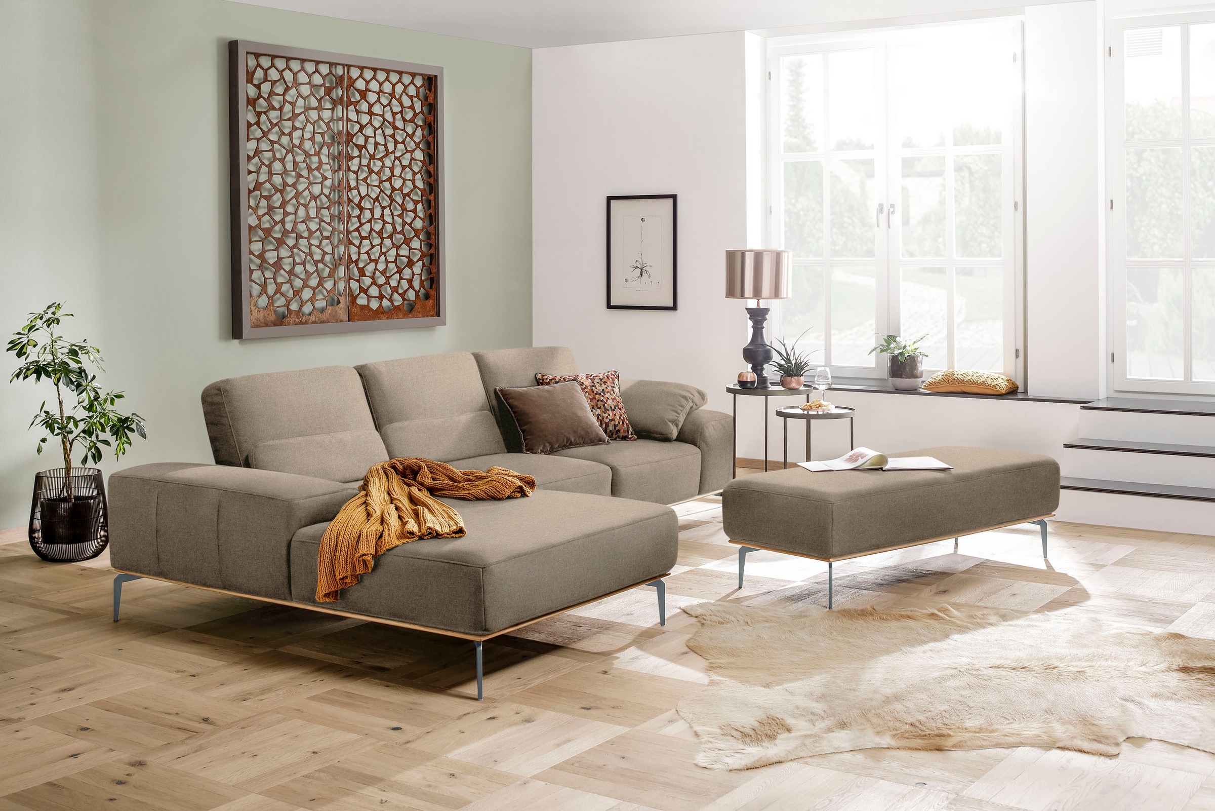 W.SCHILLIG Polsterhocker »run«, mit elegantem Holzsockel, Füße in Silber matt, Breite 150 cm