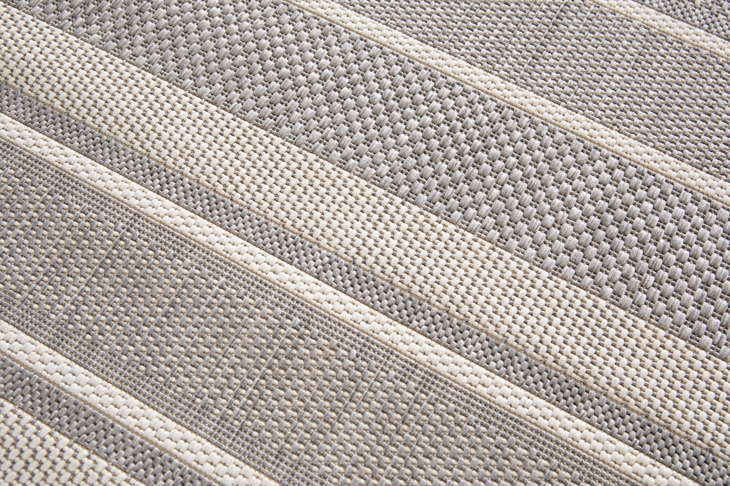Primaflor-Ideen in Textil Teppich »Outdoorteppich ELDORADO Rigato, Made in Belgium«, rechteckig, 4 mm Höhe, Flachgewebe, gestreift, Scandi, In- und Outdoor geeignet, wasserfest