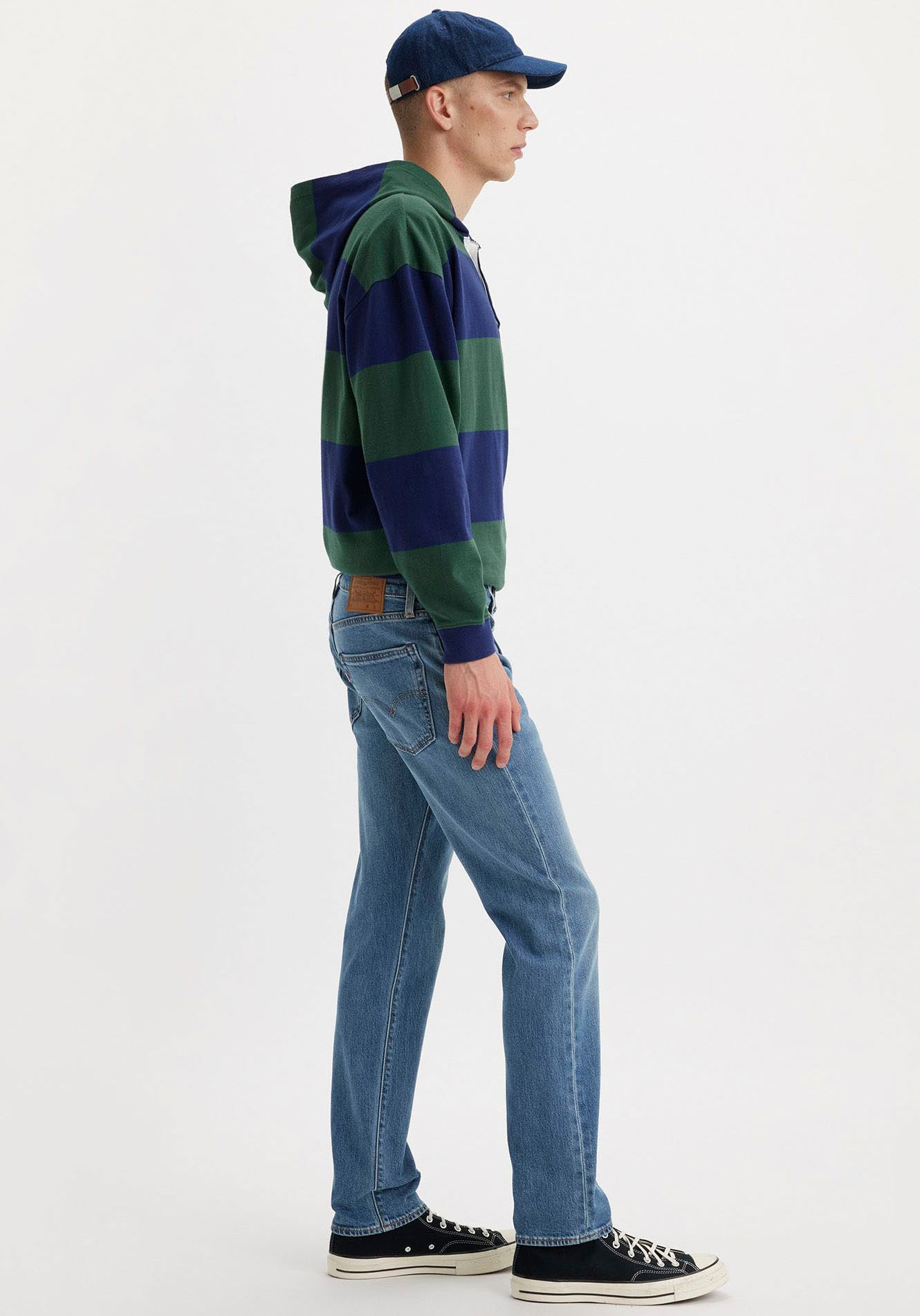 Levi's® Tapered-fit-Jeans »502 TAPER«, in elegantem, modernem Stil