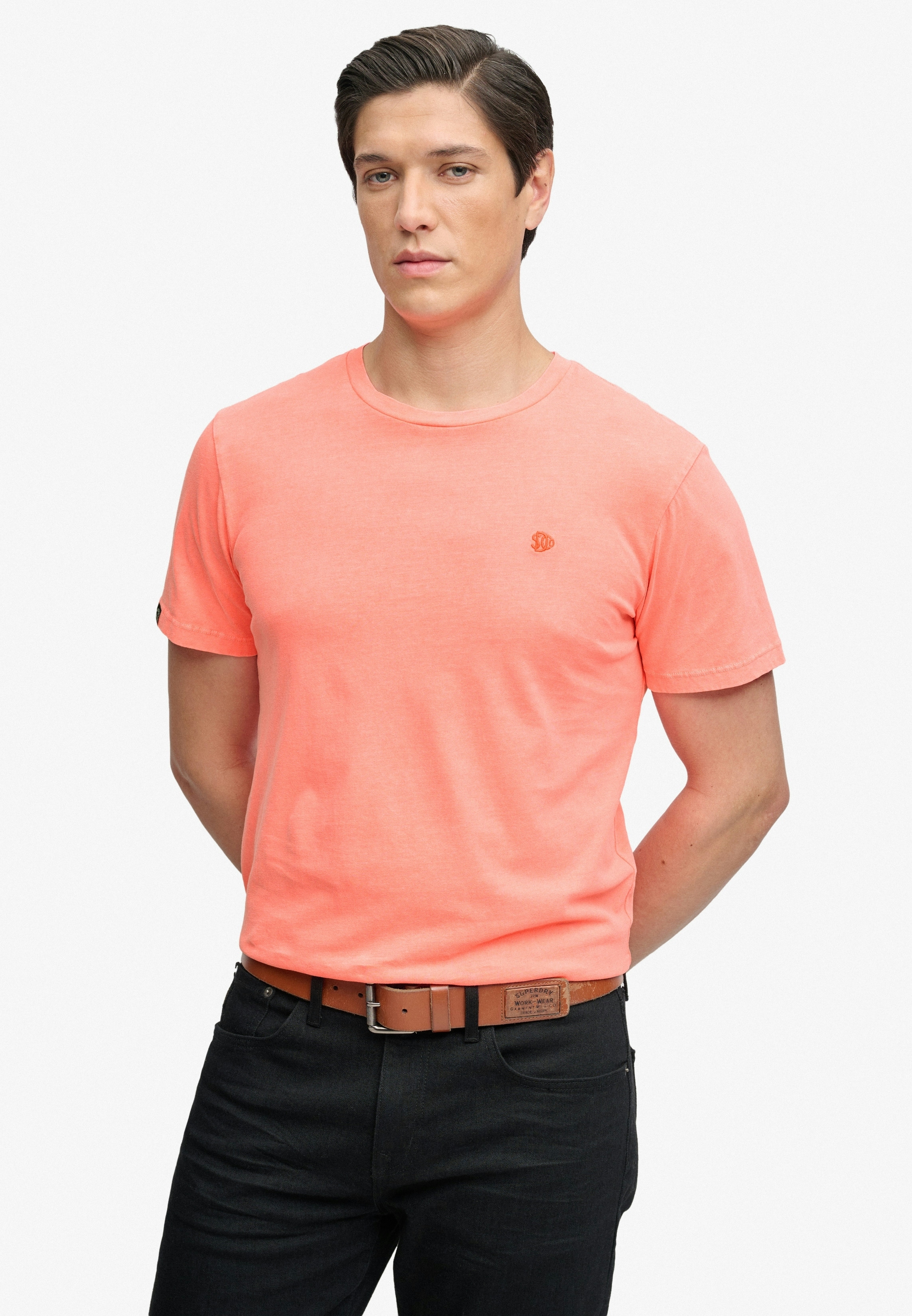 Superdry Rundhalsshirt "CLASSIC ESSENTIAL NEON TEE" Relaxed Fit, aus Baumwolle und Single Jersey, Kurzarm