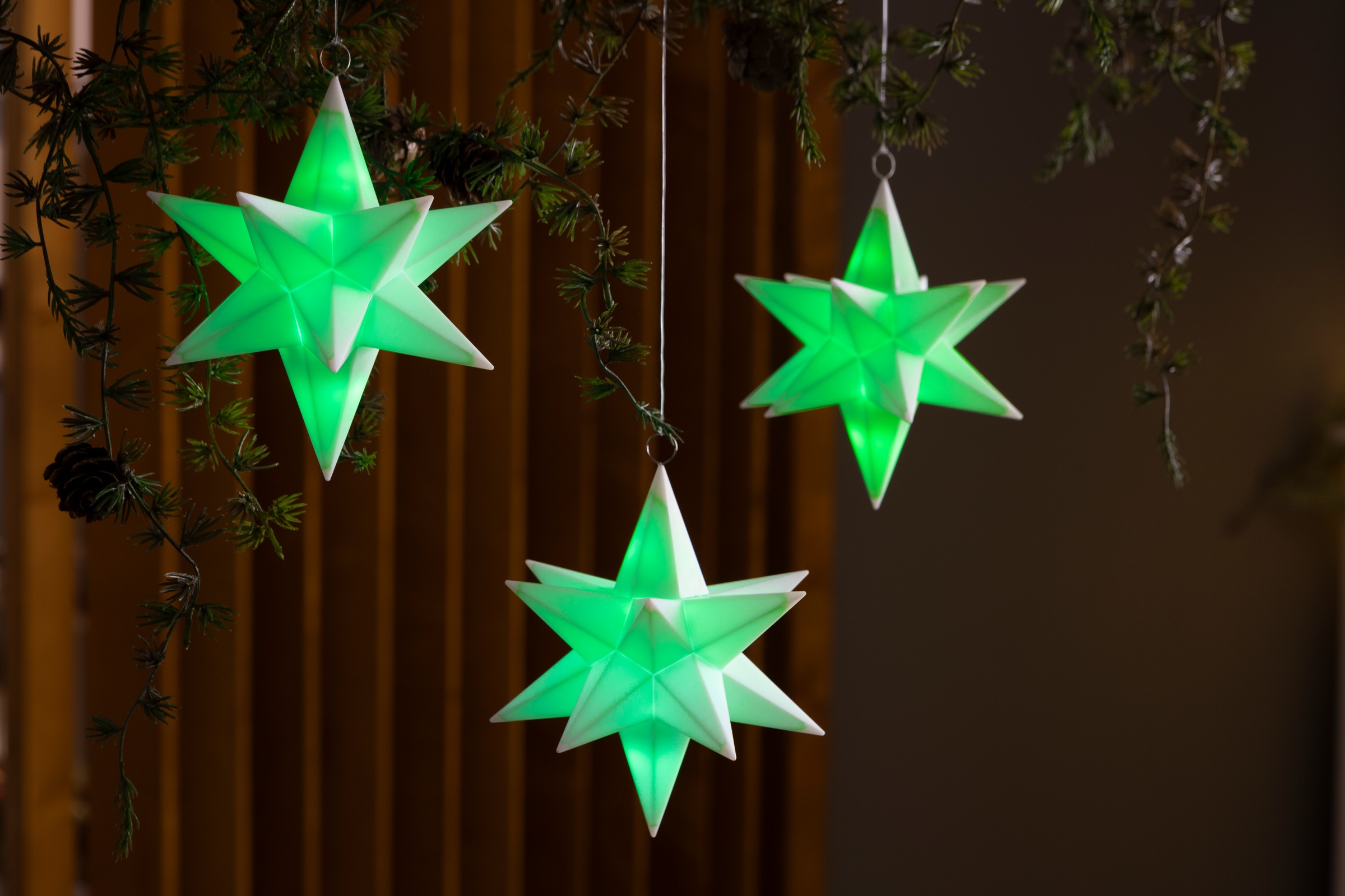 GALAXY LED Stern »3er Set schwebende Sterne, RGB LED, beleuchtete Weihnachtsdeko«, 60 flammig, Ø 13 cm, Batteriebetrieb, inkl. Fernbedienung
