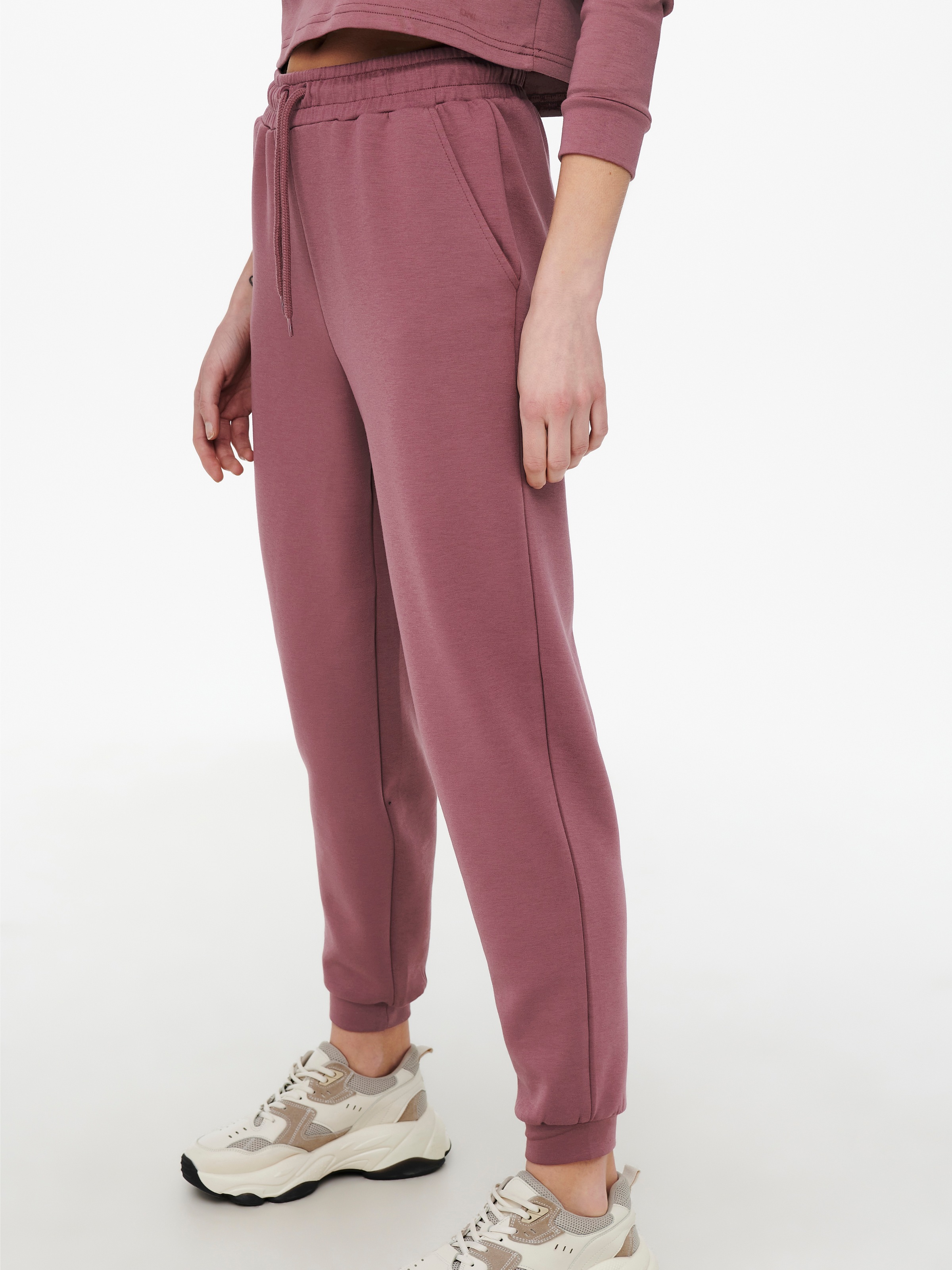 ONLY Play Sweathose "ONPLOUNGE HW SWEAT PNT - NOOS" mit Kordelzug günstig online kaufen