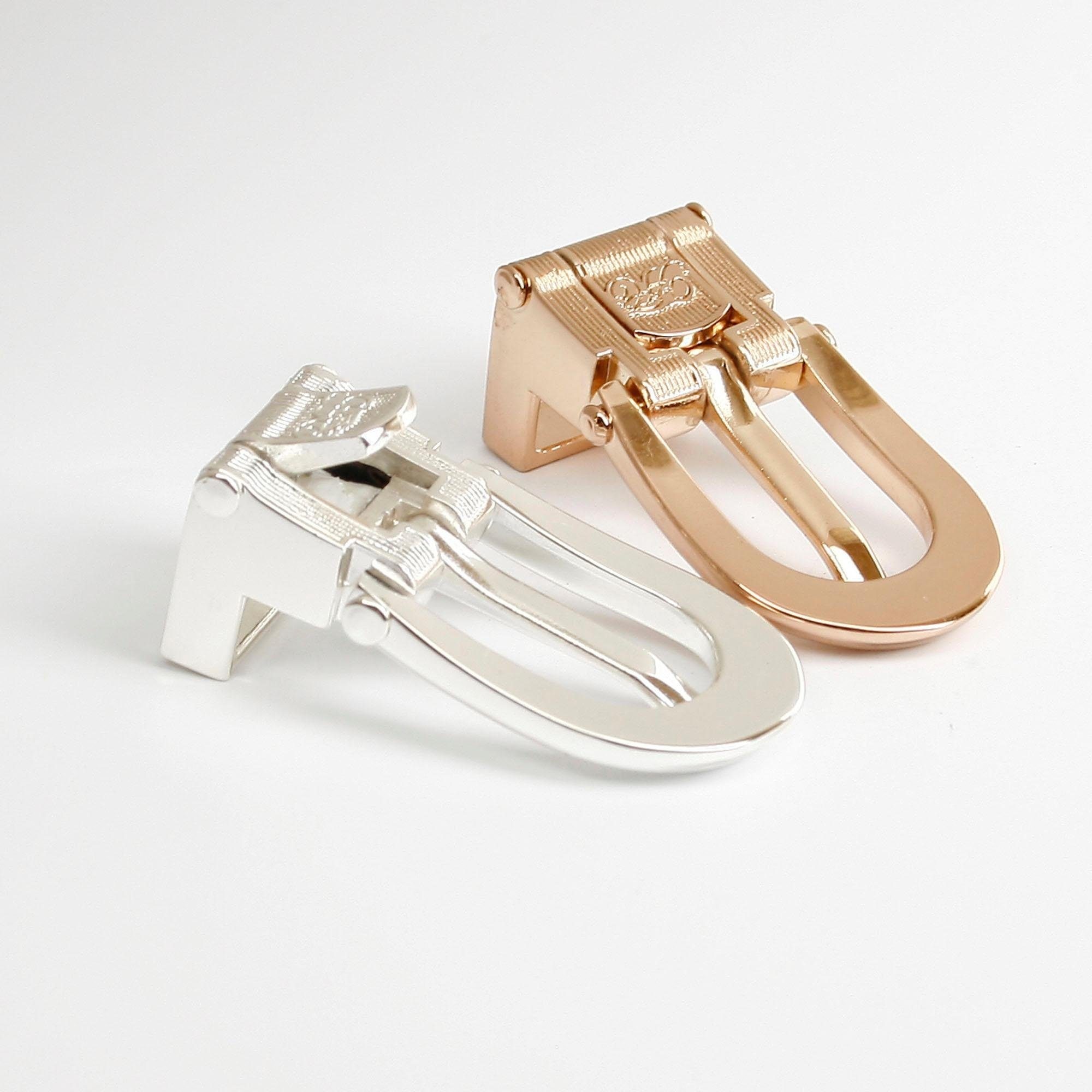 Anthoni Crown Ledergürtel in schmaler Form mit Ton in Ton Steppung günstig online kaufen