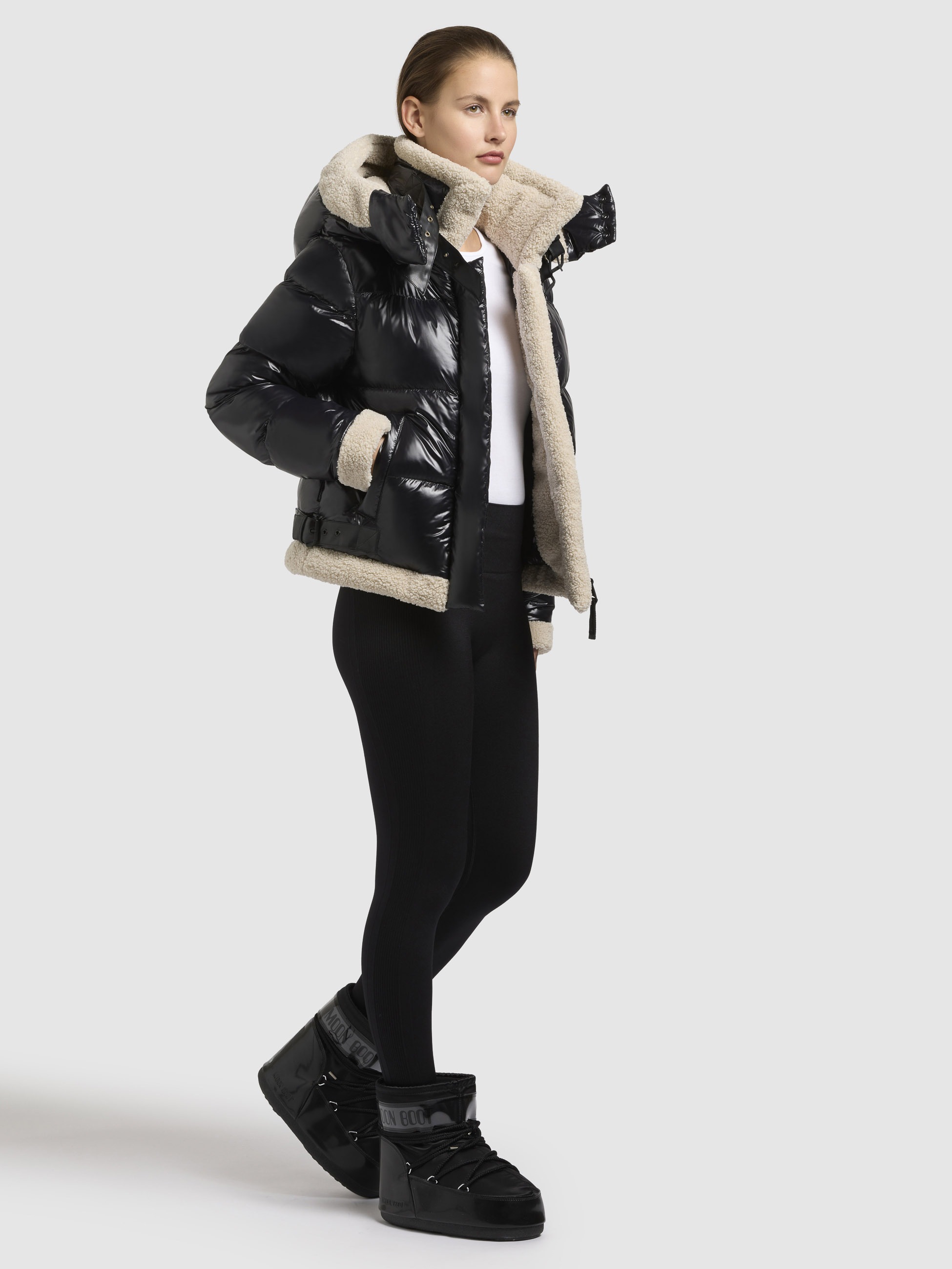 khujo Steppjacke »NESSIE«, mit Kapuze