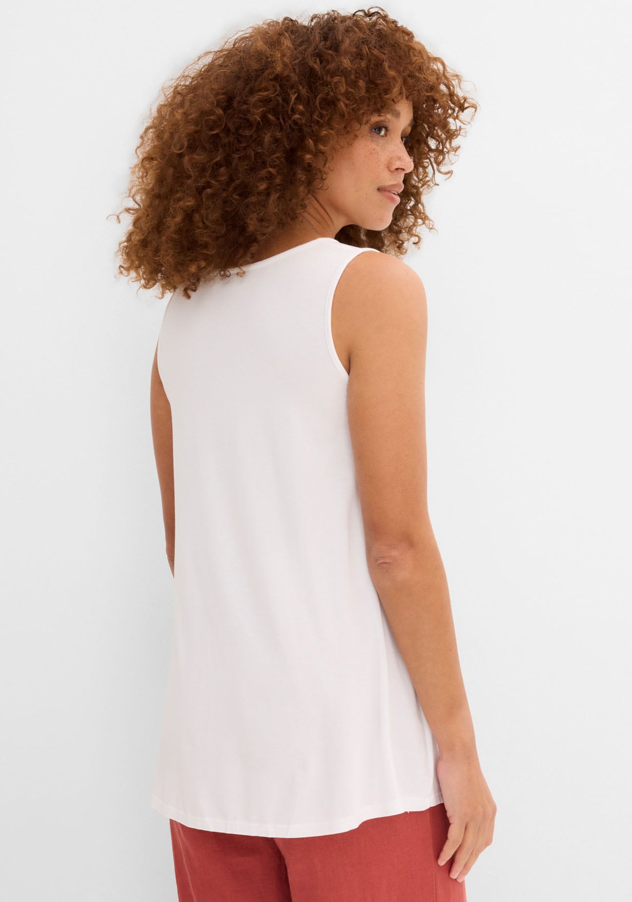 bonprix Shirttop Packung, 2 tlg. Longtop in dezenter A-Linie, ärmellos, Viskose-Jersey mit Stretch