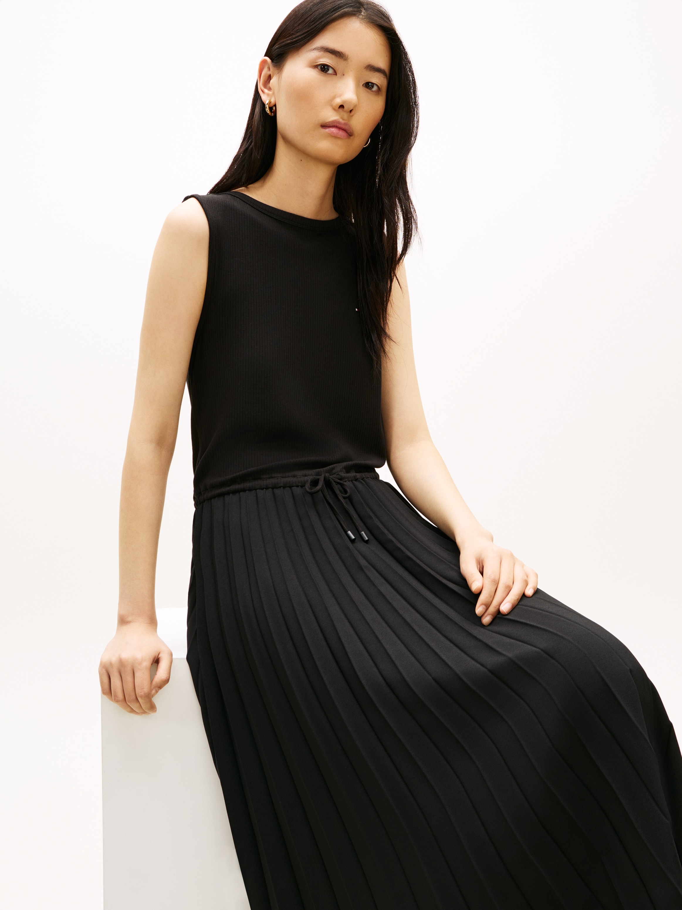 Tommy Hilfiger Strickkleid "5X2 SLASH-NK MIX MEDIA DRS" Ohne Taschen mit fe günstig online kaufen