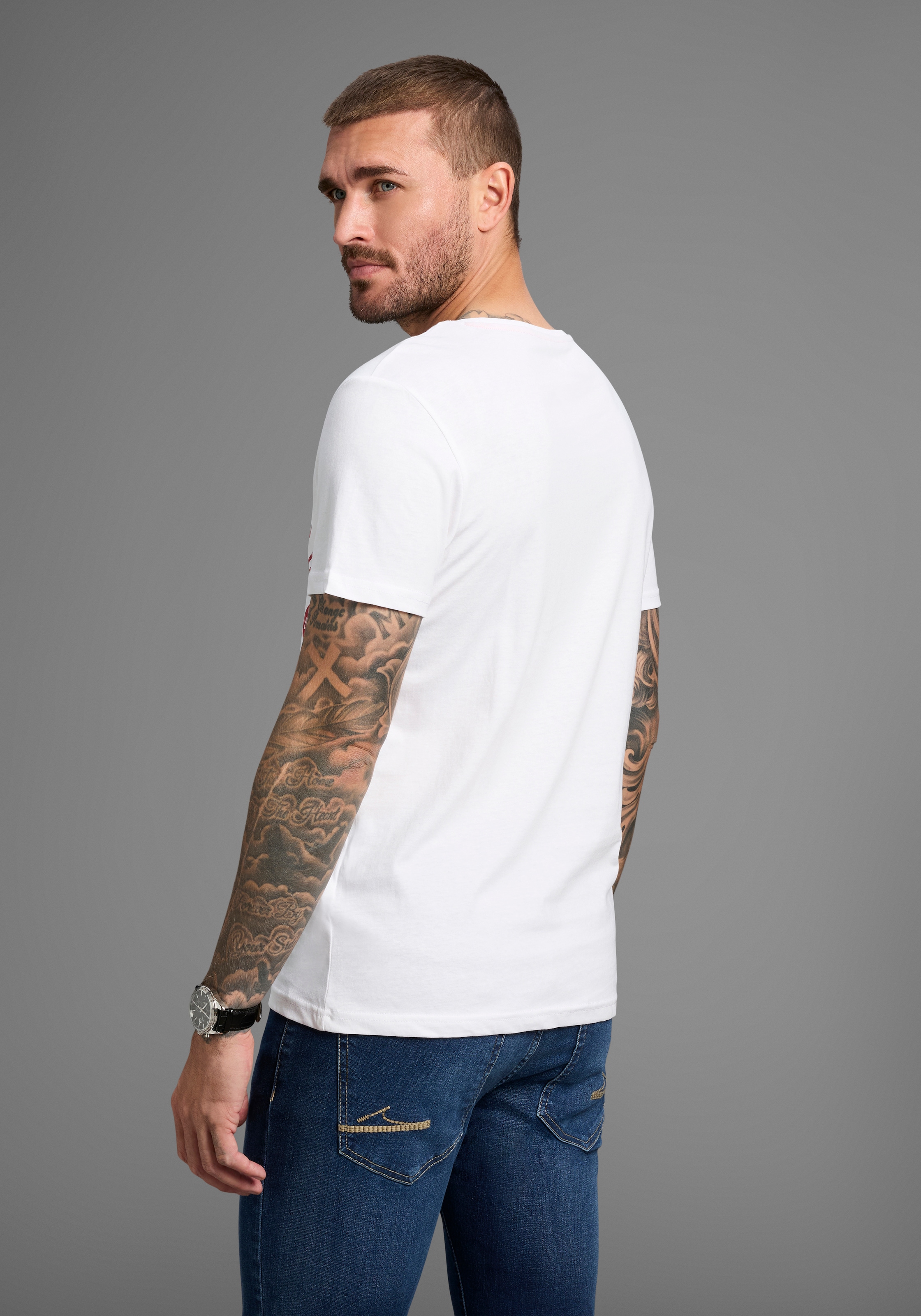 AJC T-Shirt, Kurzarm, schmale Passform, im Vintage-Design