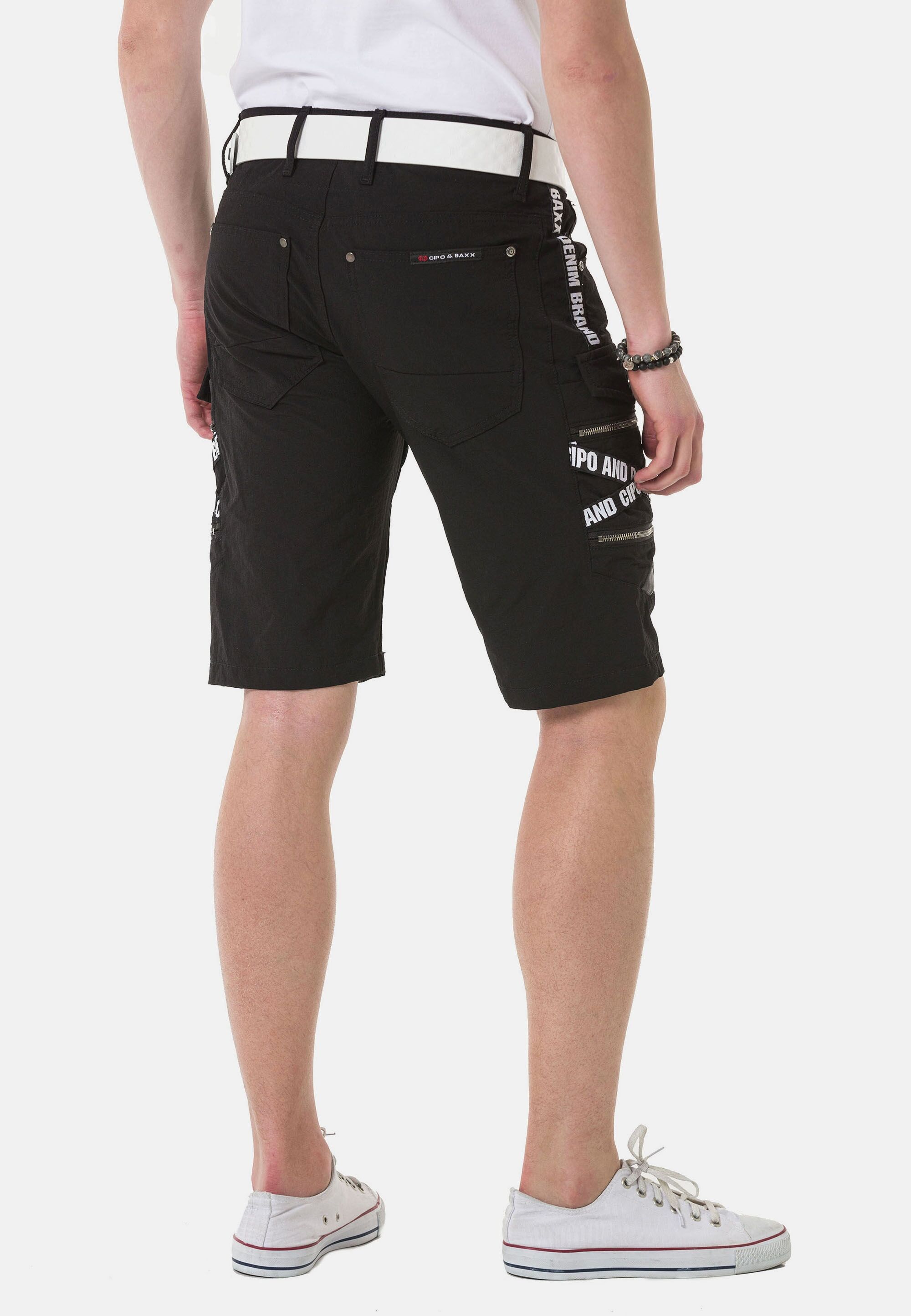 Thumbnail - Cipo & Baxx Stoffhose "Capri-Shorts", mit zahlreichen Taschen